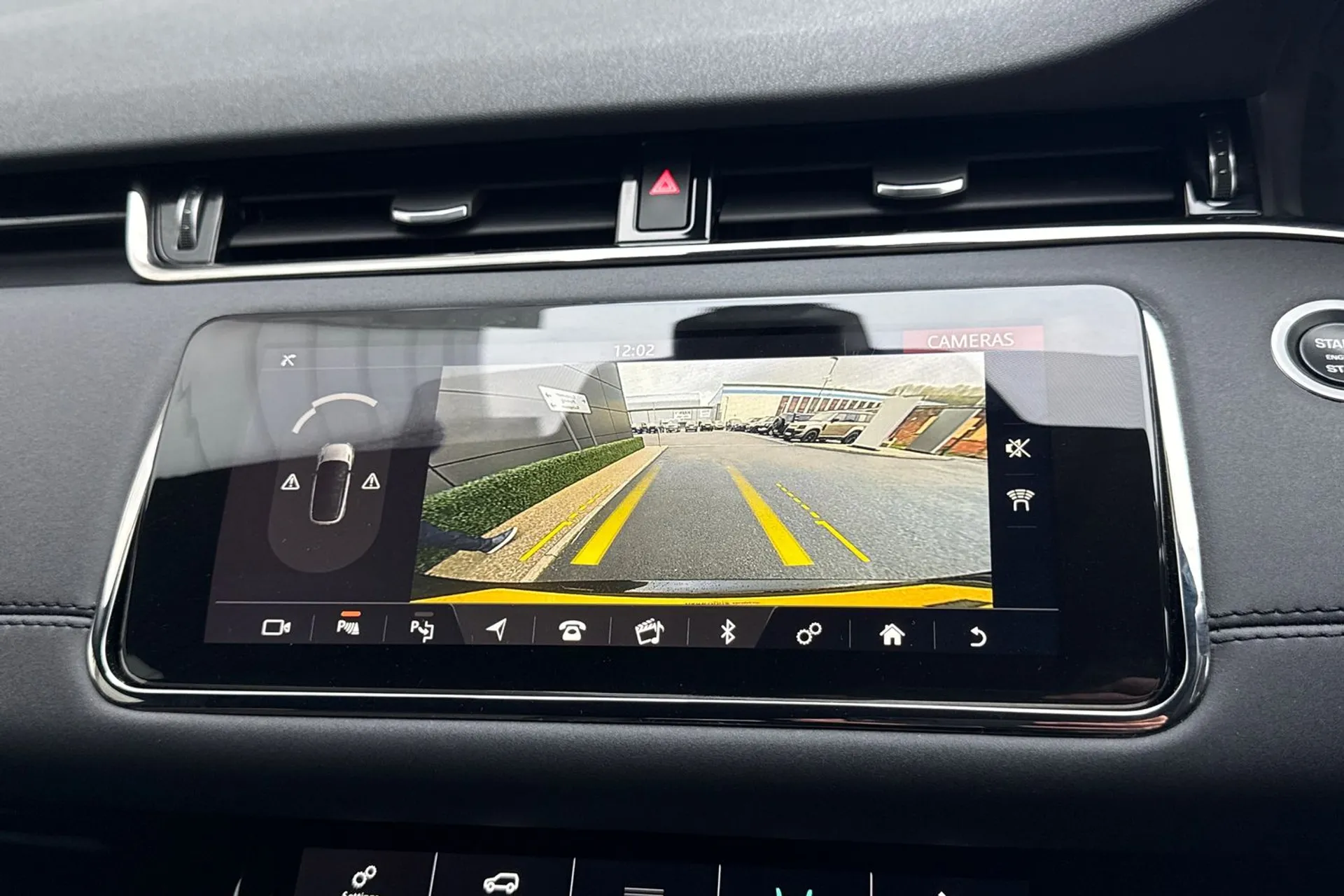 LAND ROVER RANGE ROVER EVOQUE thumbnail image number 6