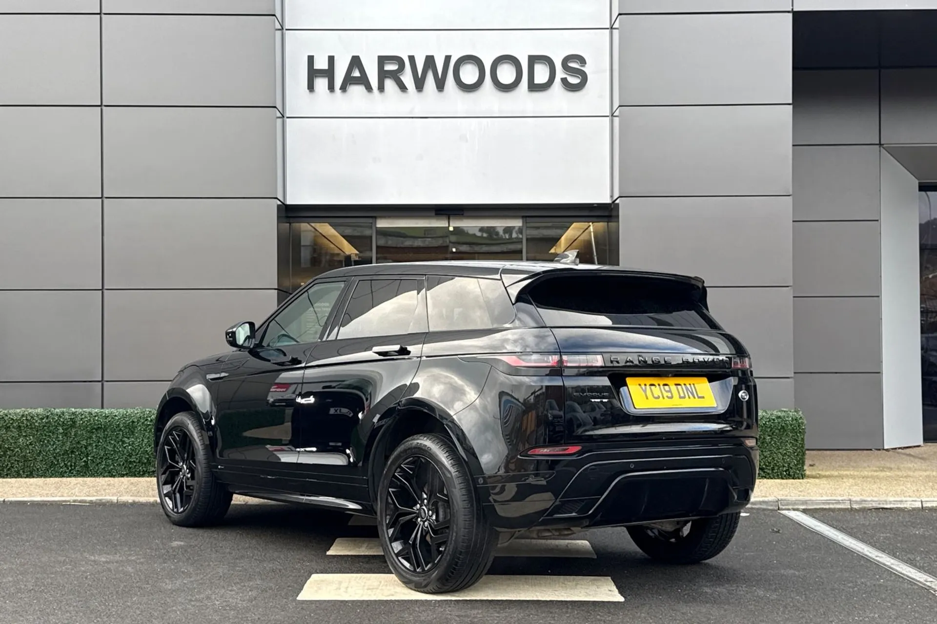 LAND ROVER RANGE ROVER EVOQUE thumbnail image number 11