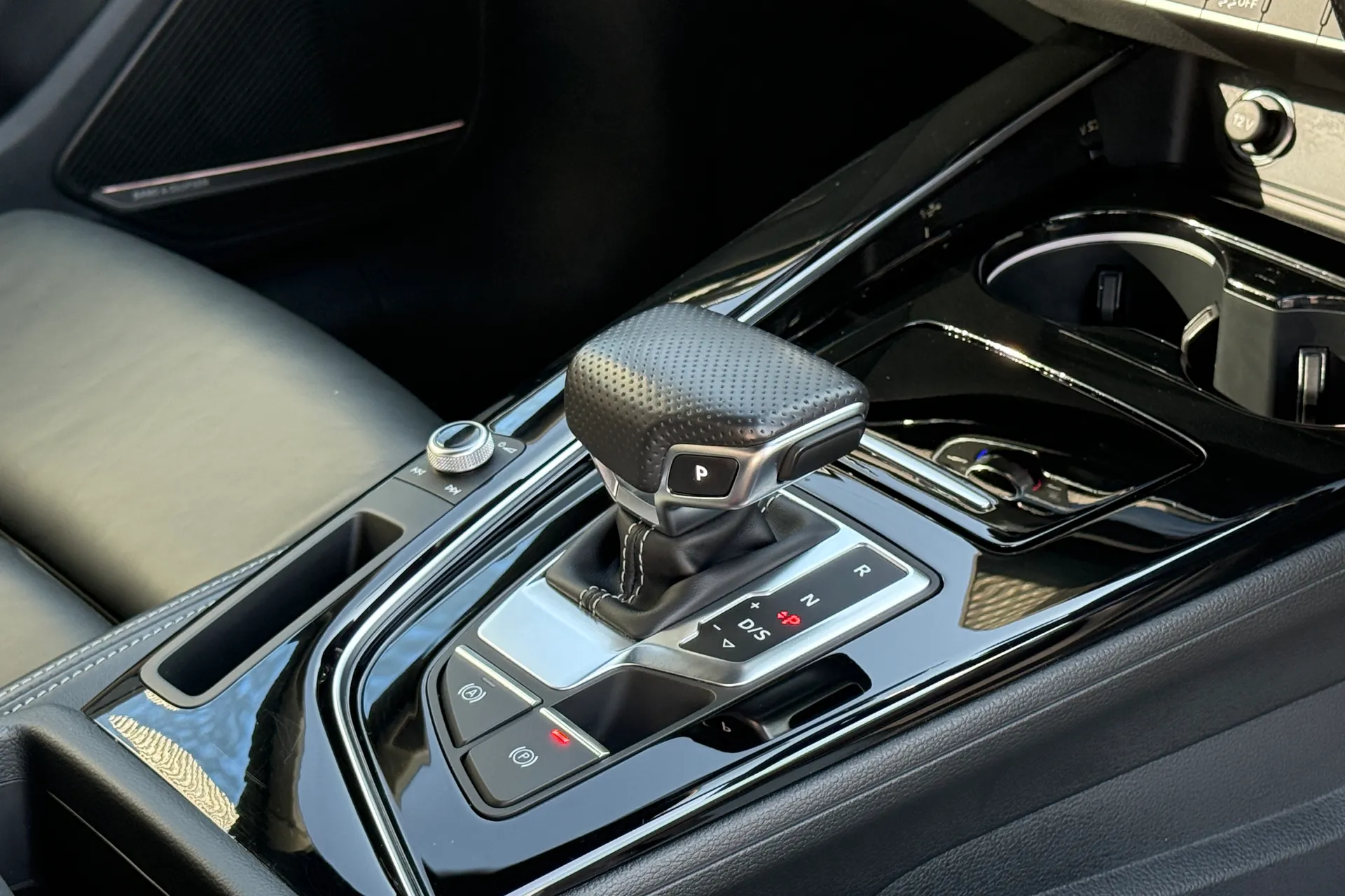 Audi A5 thumbnail image number 23