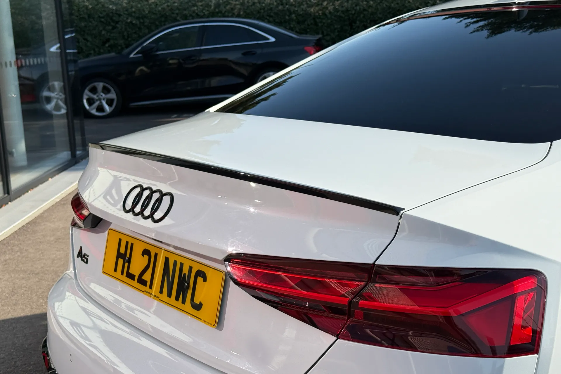 Audi A5 thumbnail image number 24