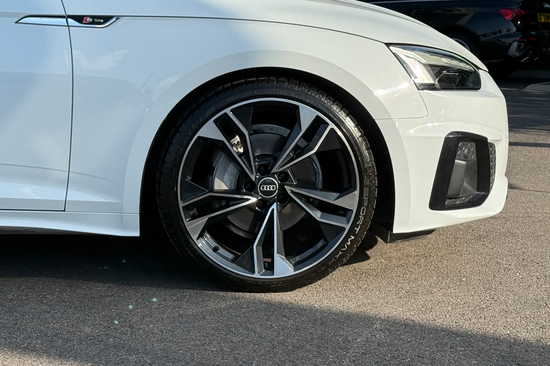 Audi A5 thumbnail image number 12