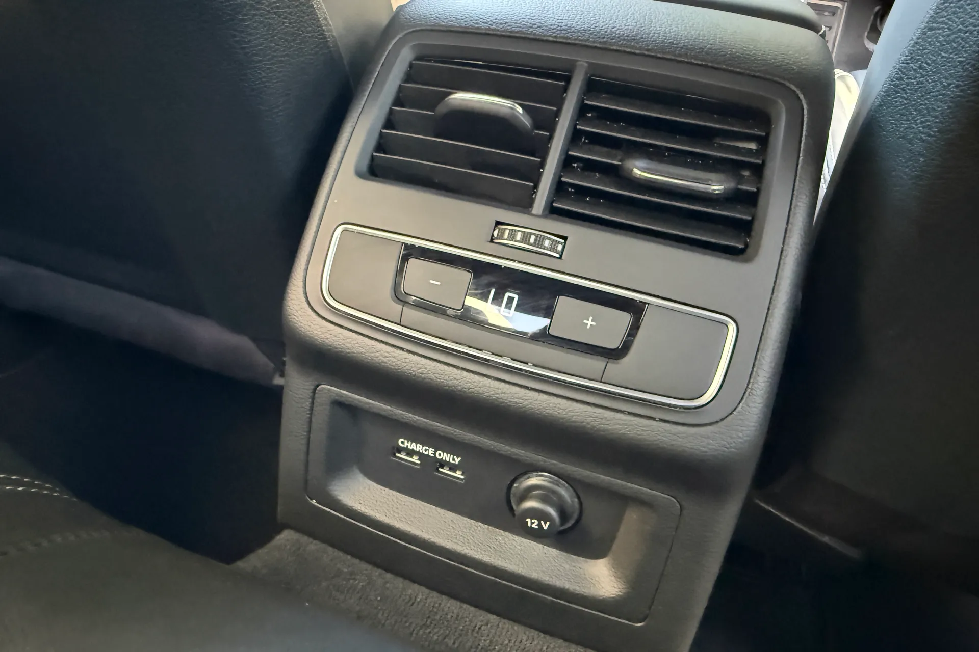 Audi A5 thumbnail image number 48