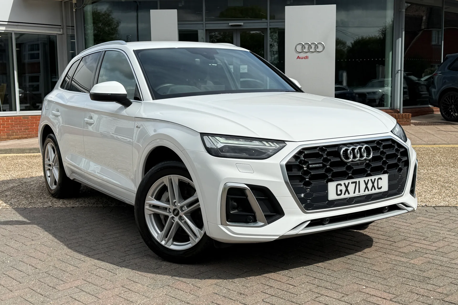 Audi Q5 thumbnail image number 26