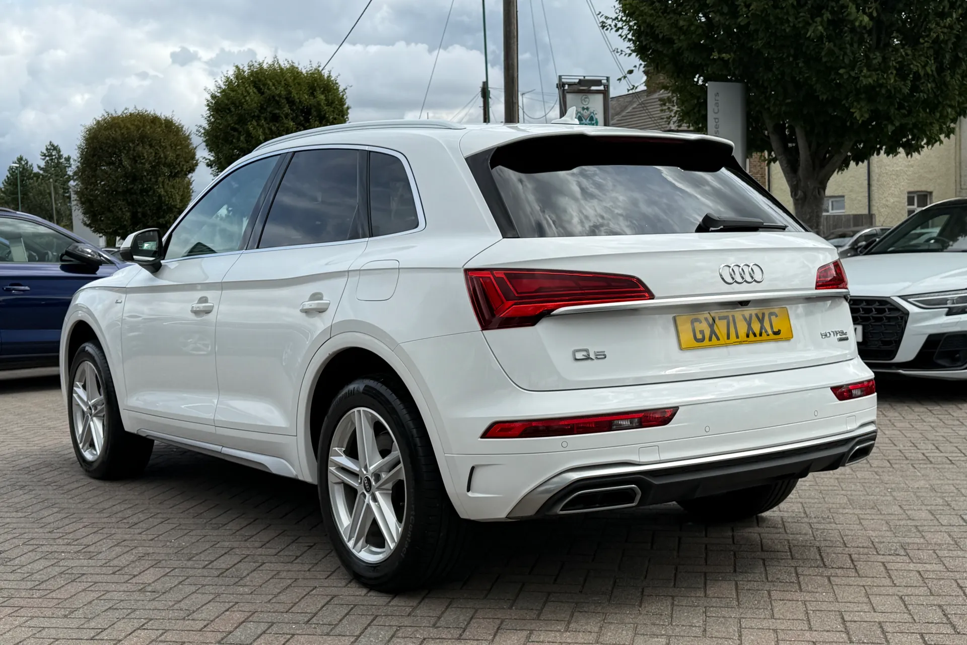 Audi Q5 thumbnail image number 36