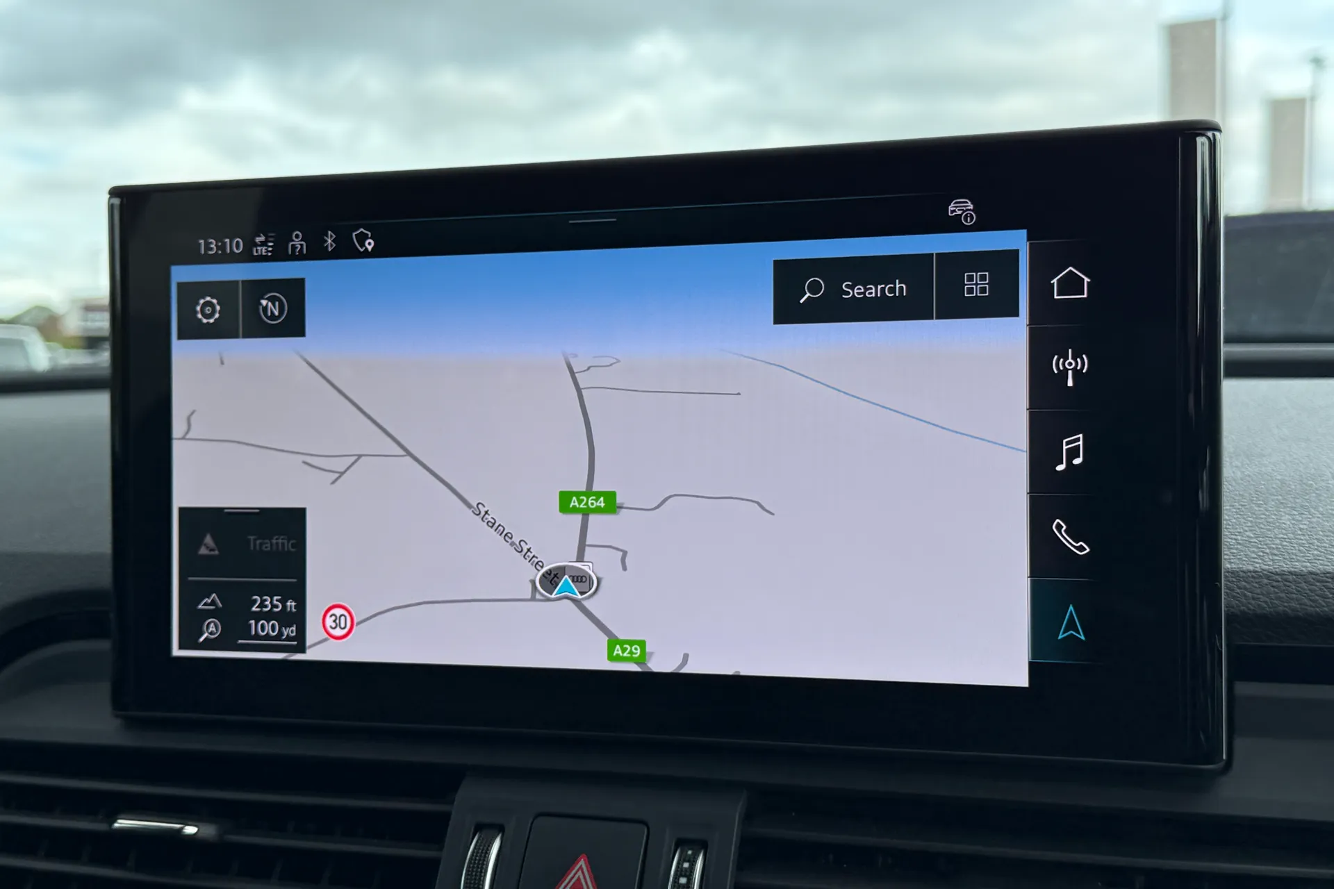 Audi Q5 thumbnail image number 5