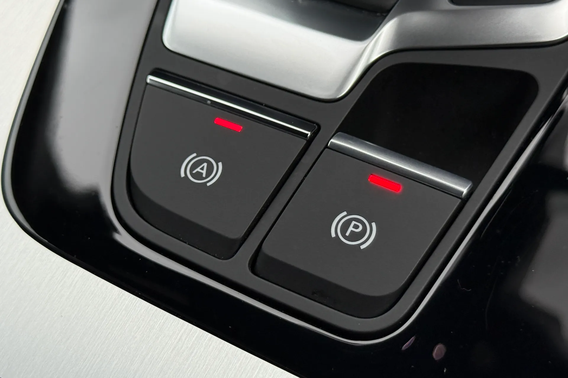 Audi Q5 thumbnail image number 42