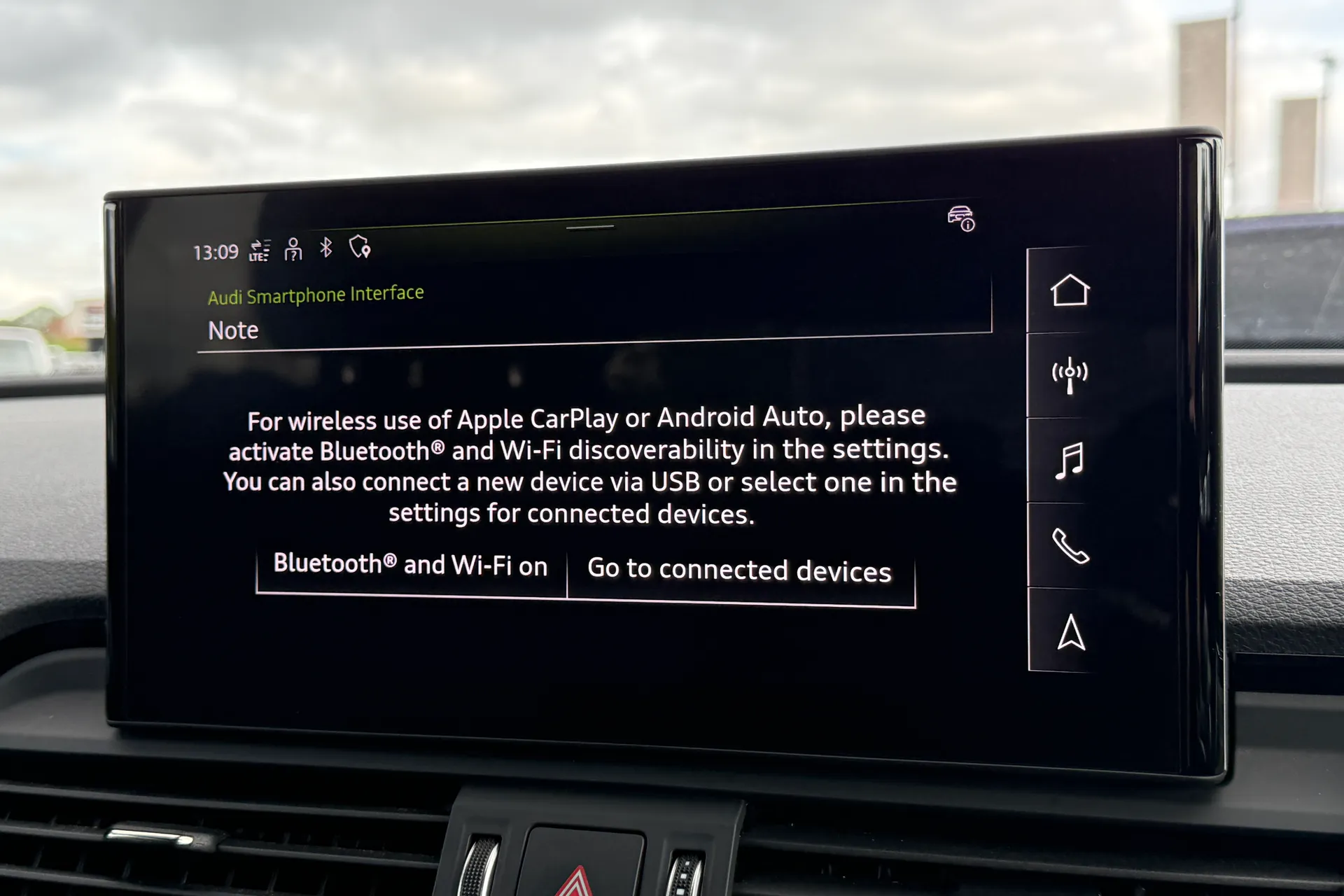 Audi Q5 thumbnail image number 15