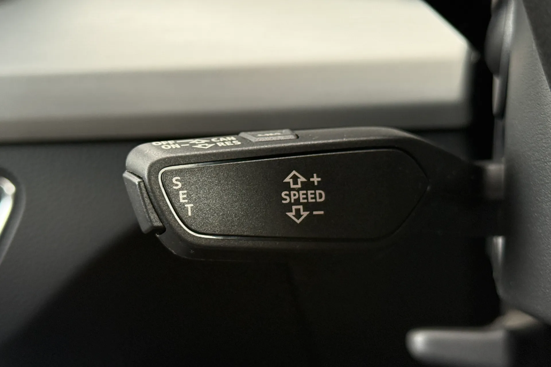 Audi Q5 thumbnail image number 20