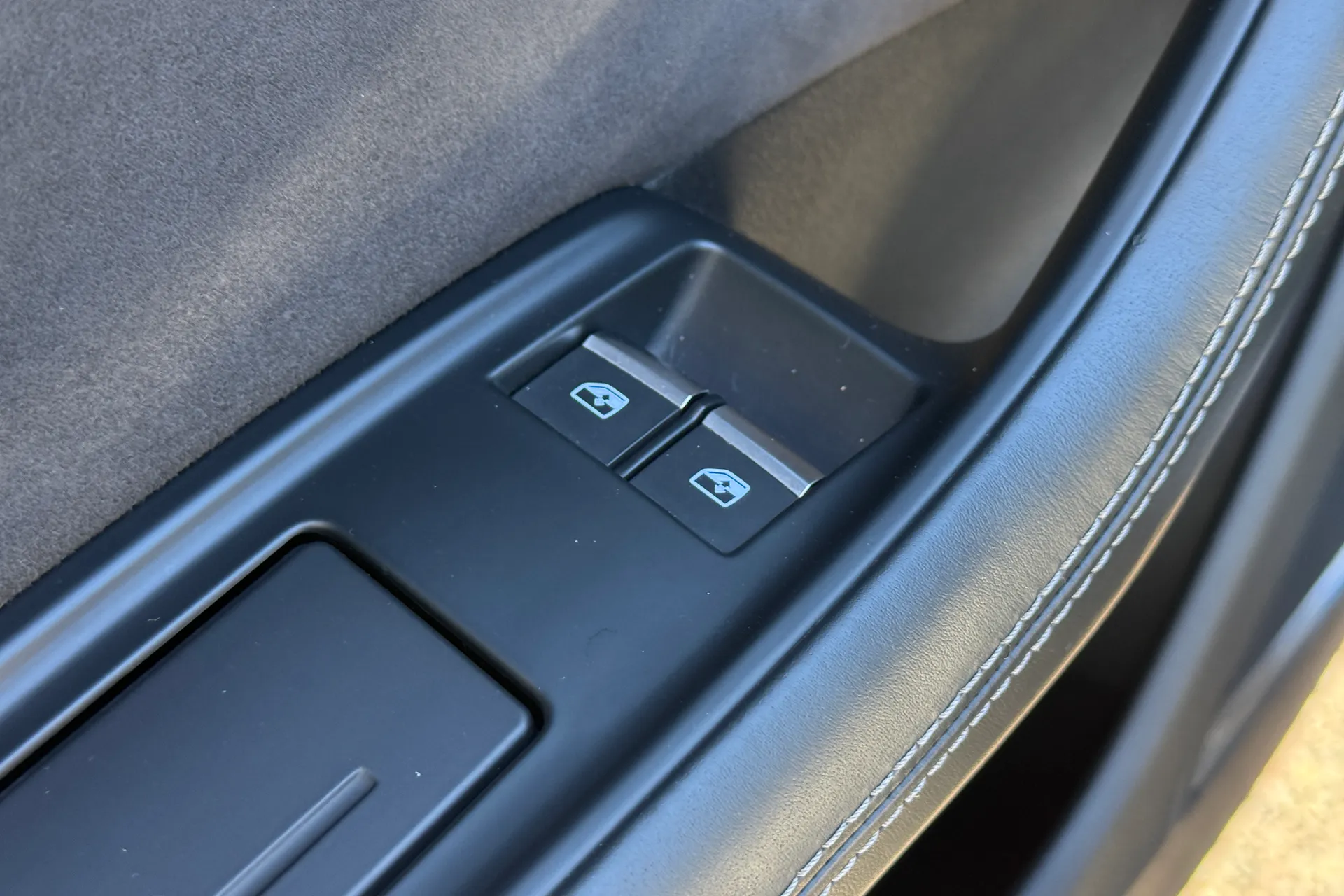 Audi Q8 thumbnail image number 48