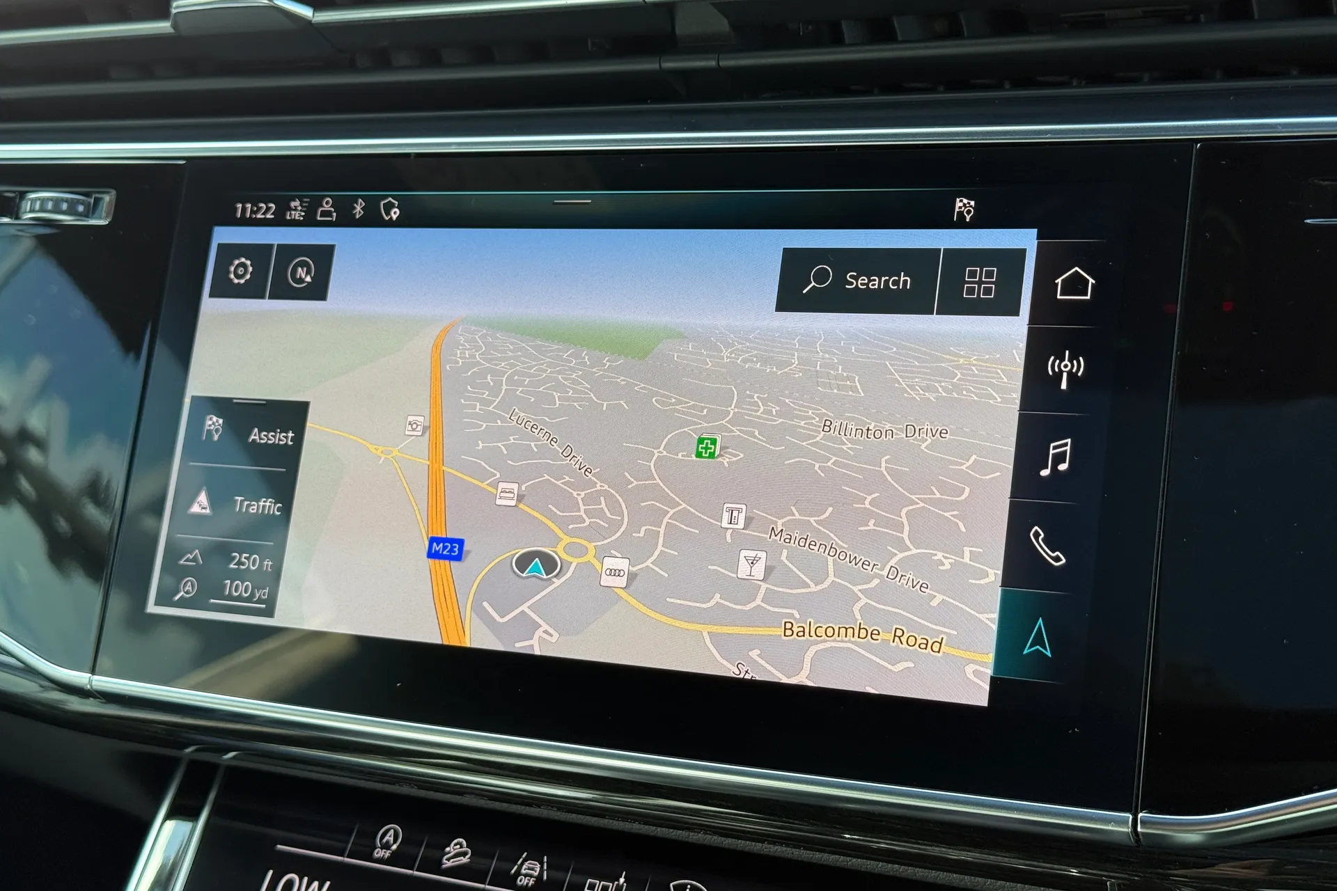 Audi Q8 thumbnail image number 4