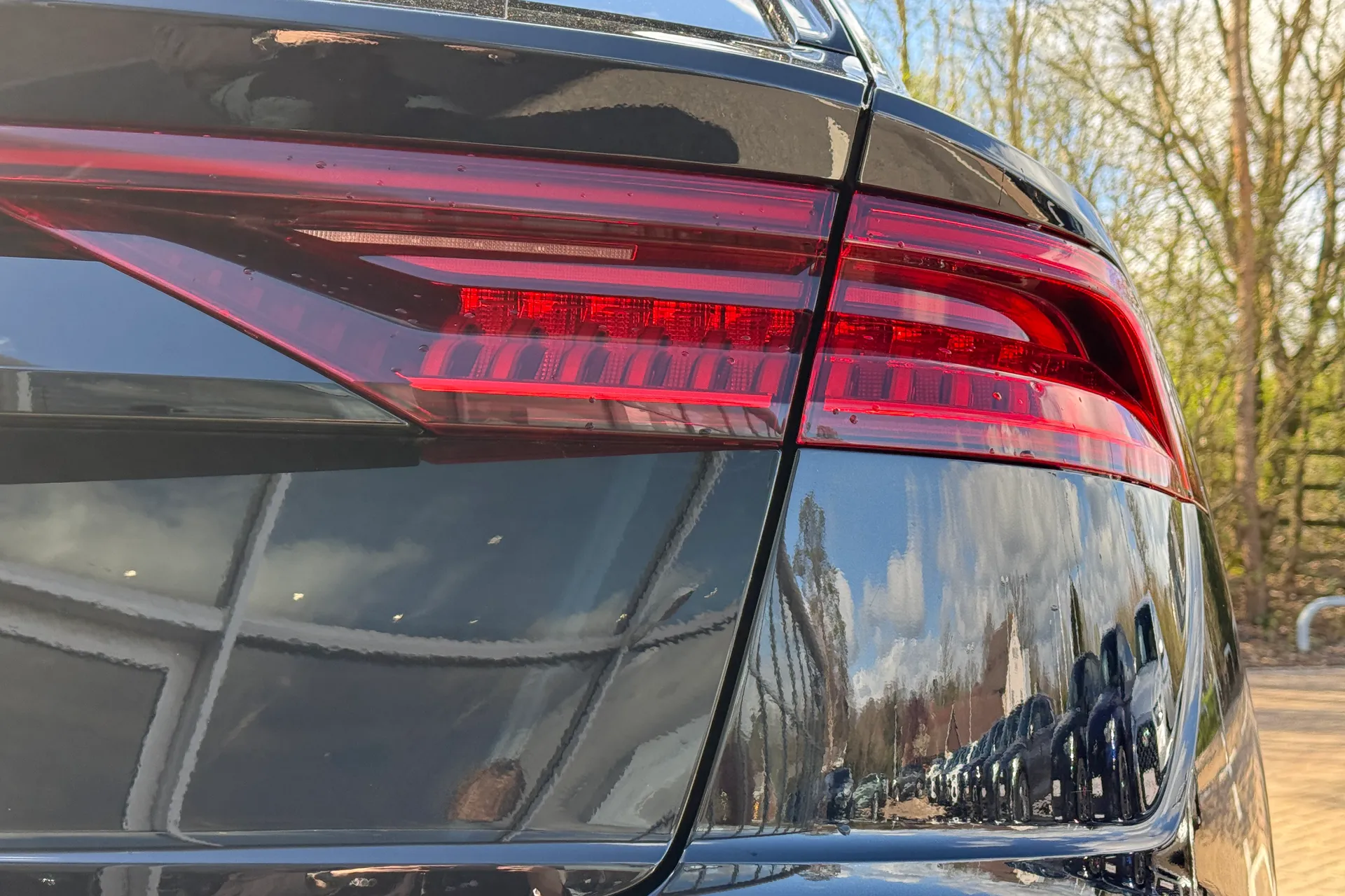 Audi Q8 thumbnail image number 42