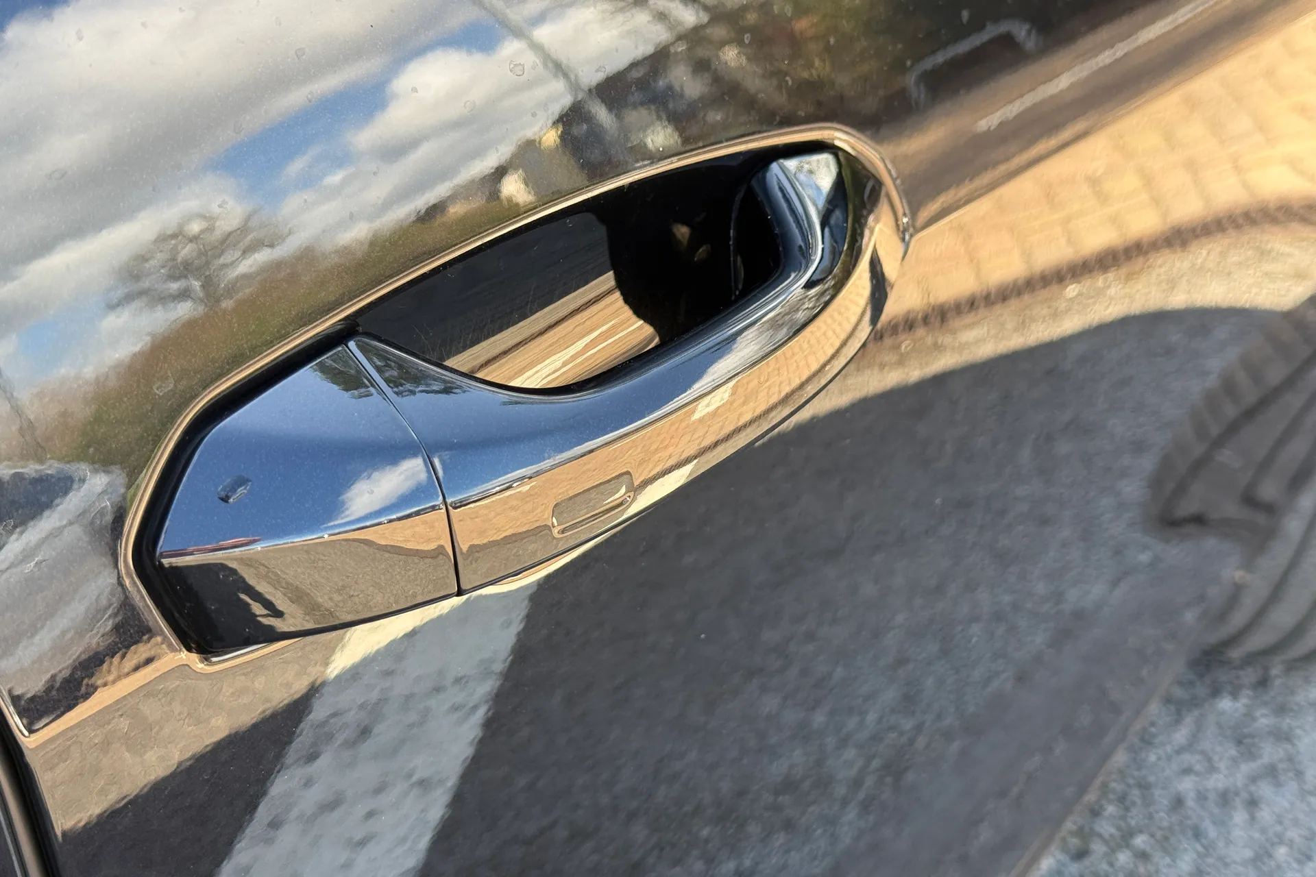 Audi Q8 thumbnail image number 10