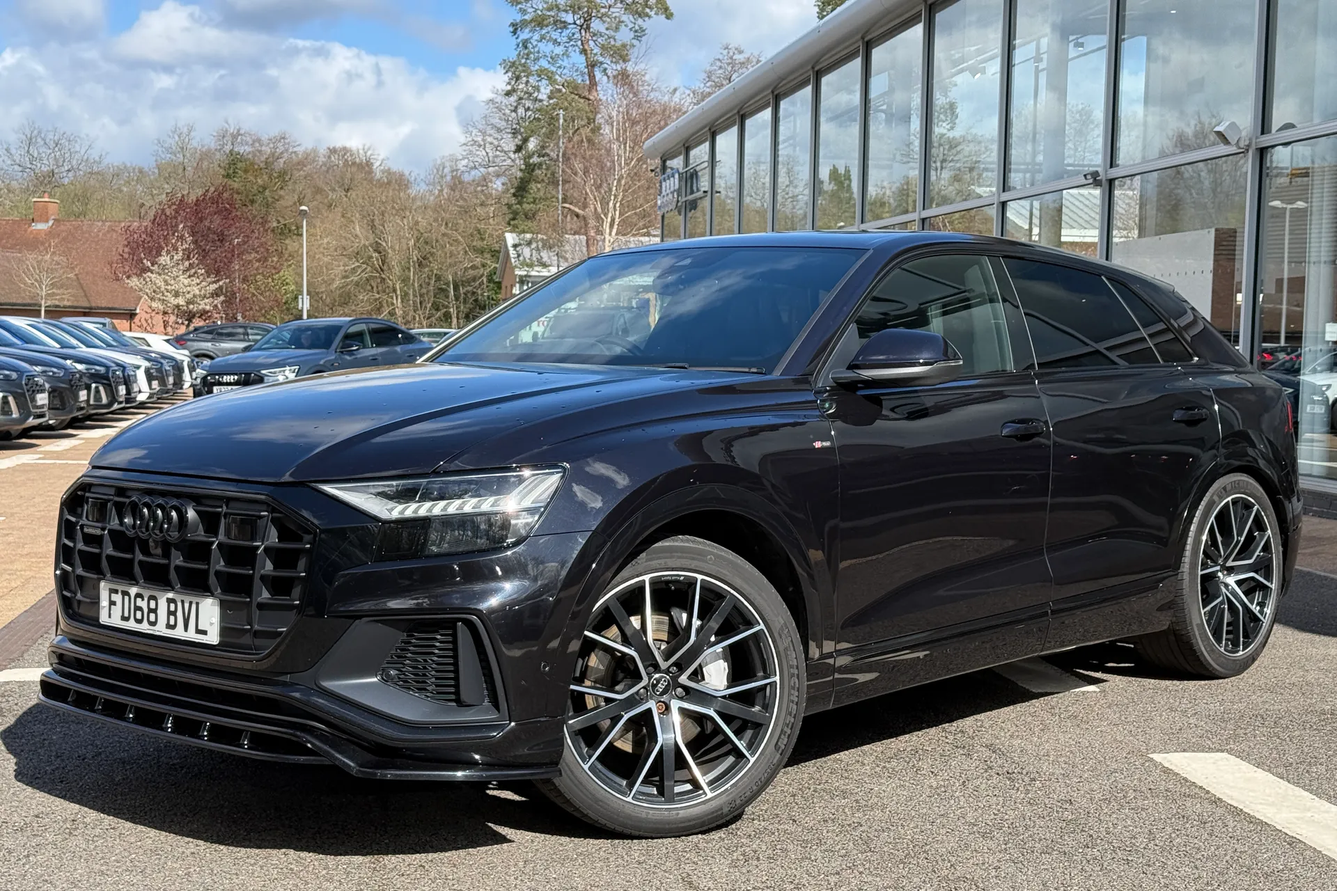 Audi Q8 thumbnail image number 53