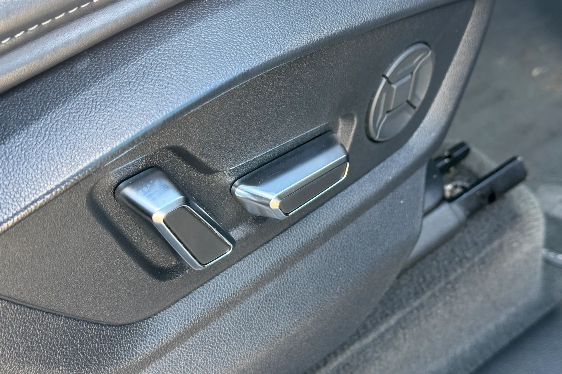 Audi Q8 thumbnail image number 26