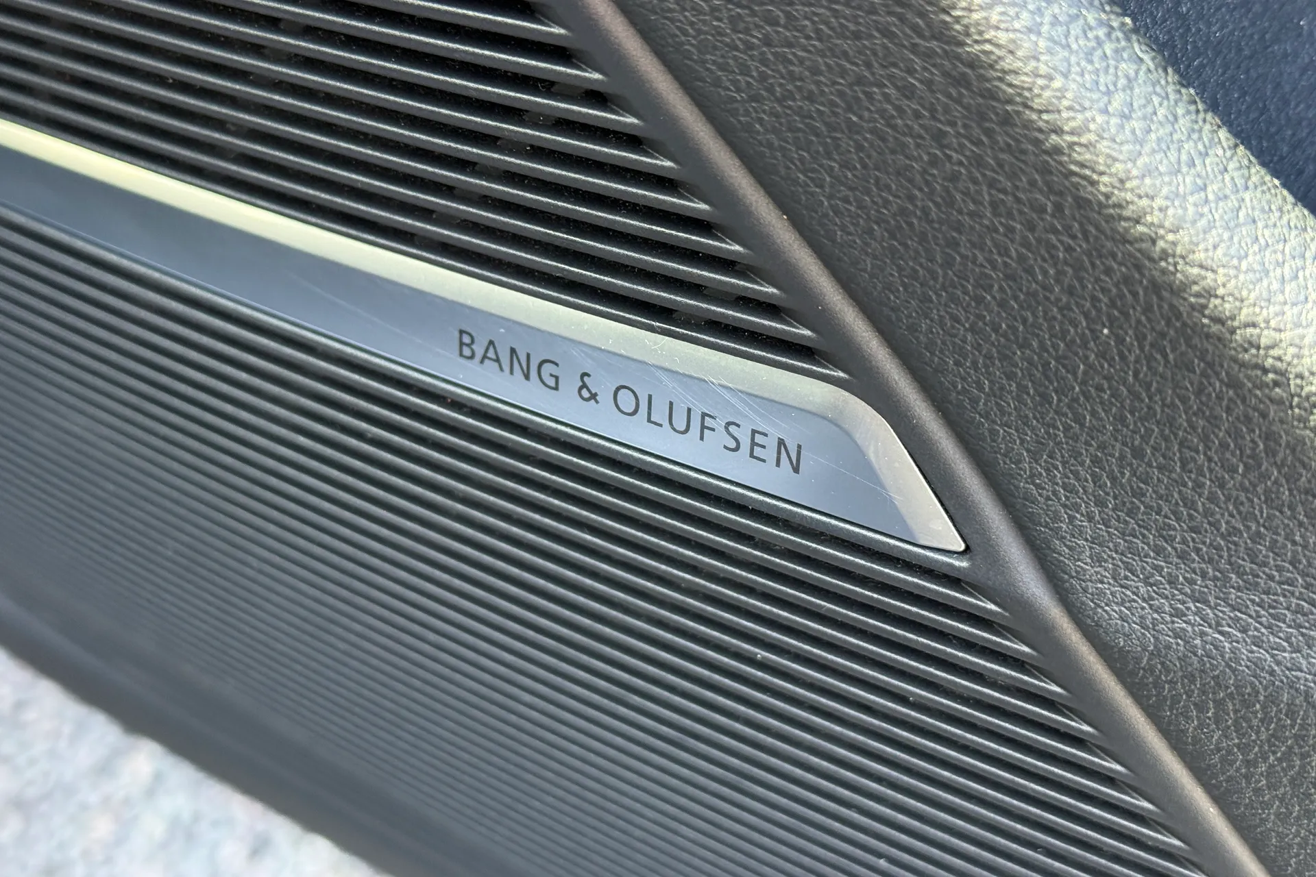 Audi Q8 thumbnail image number 11