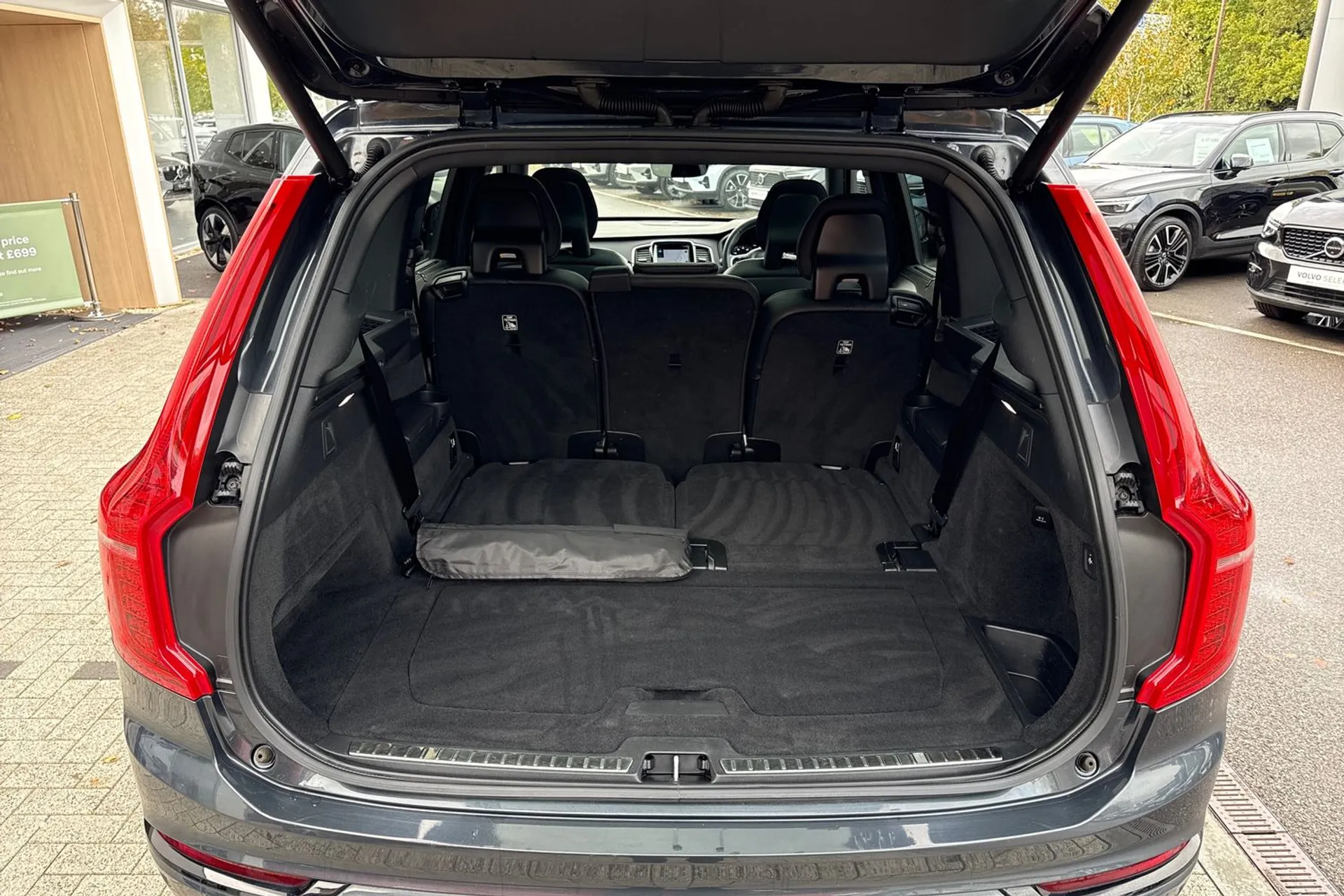 Volvo XC90 thumbnail image number 22