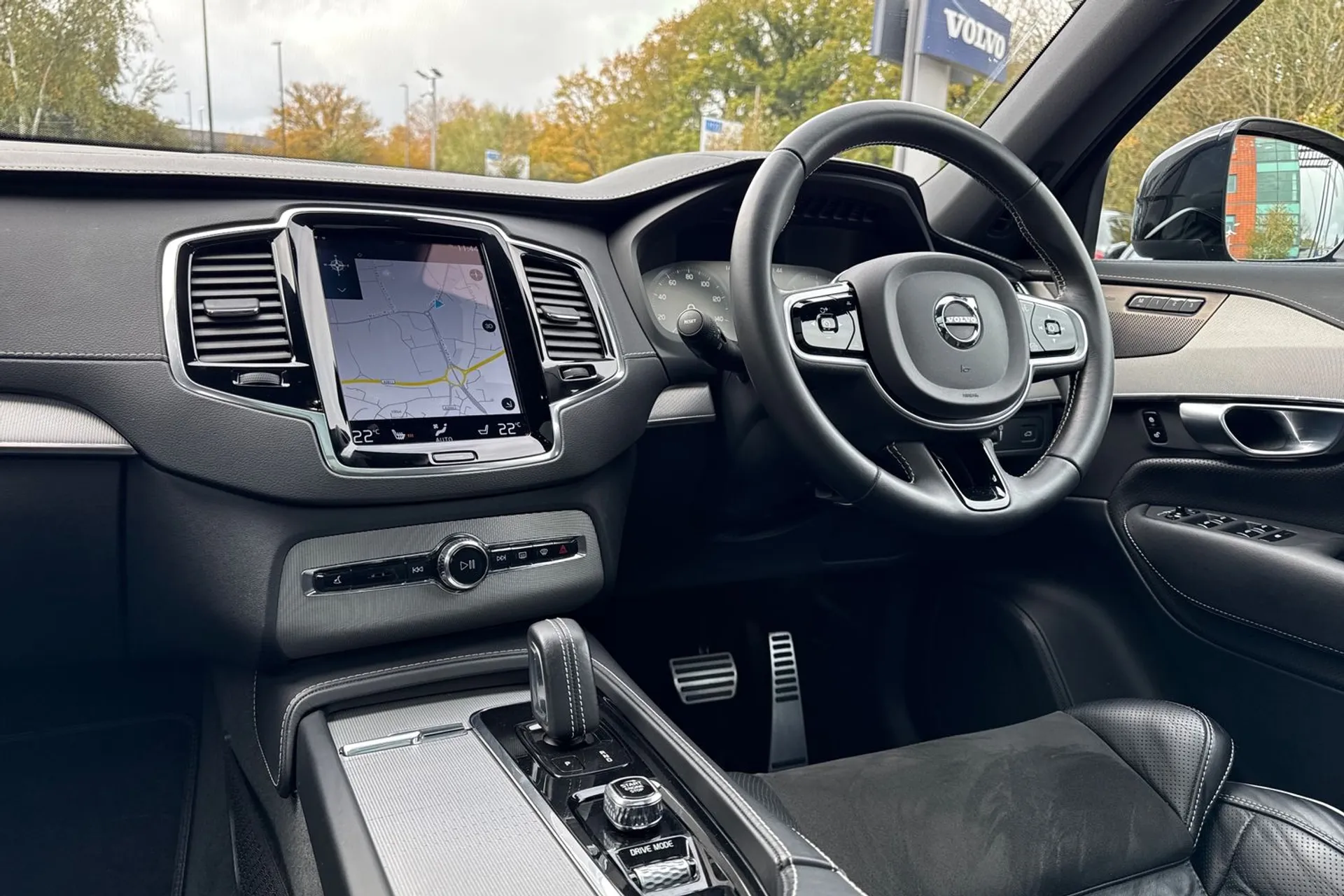 Volvo XC90 thumbnail image number 38