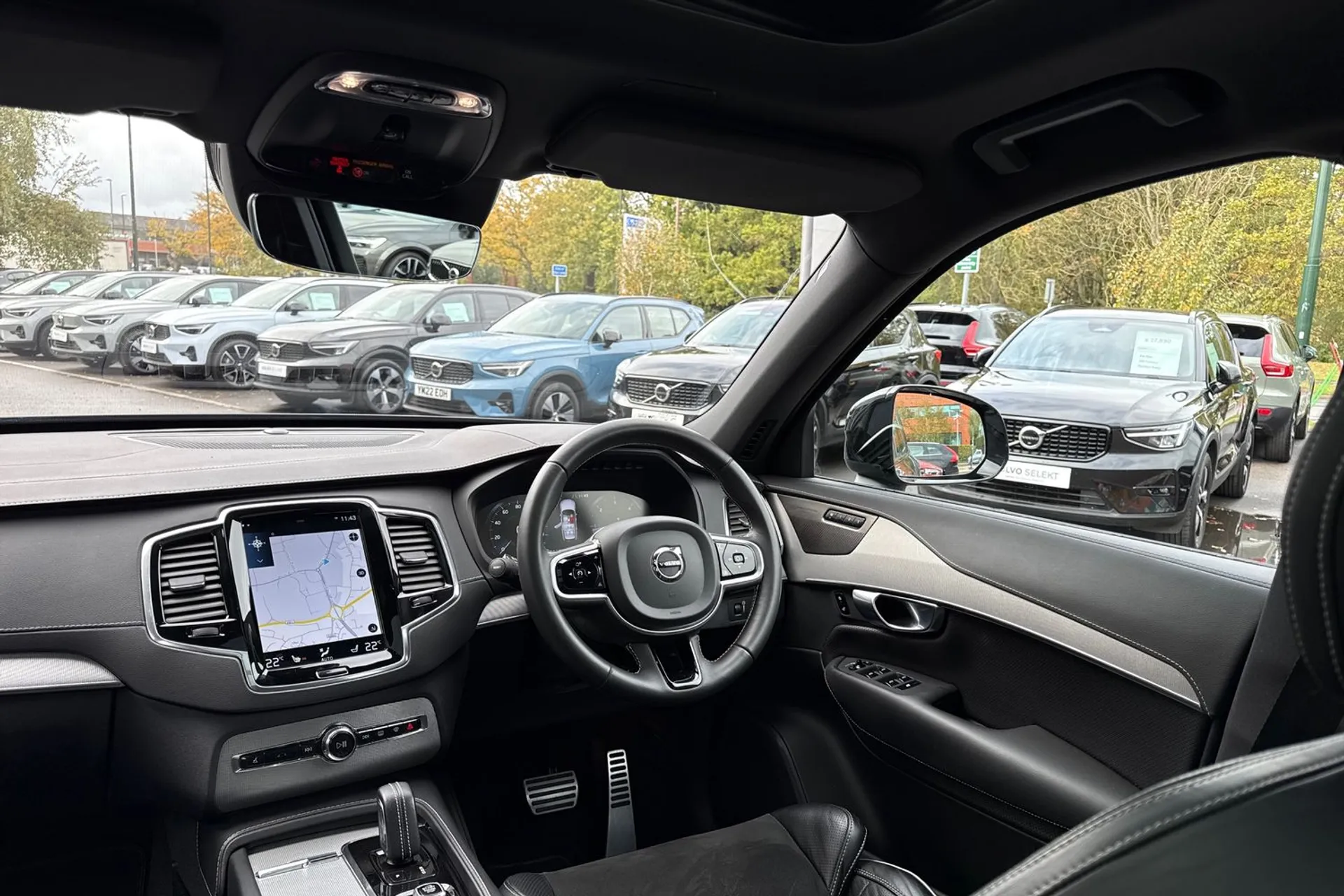 Volvo XC90 thumbnail image number 36