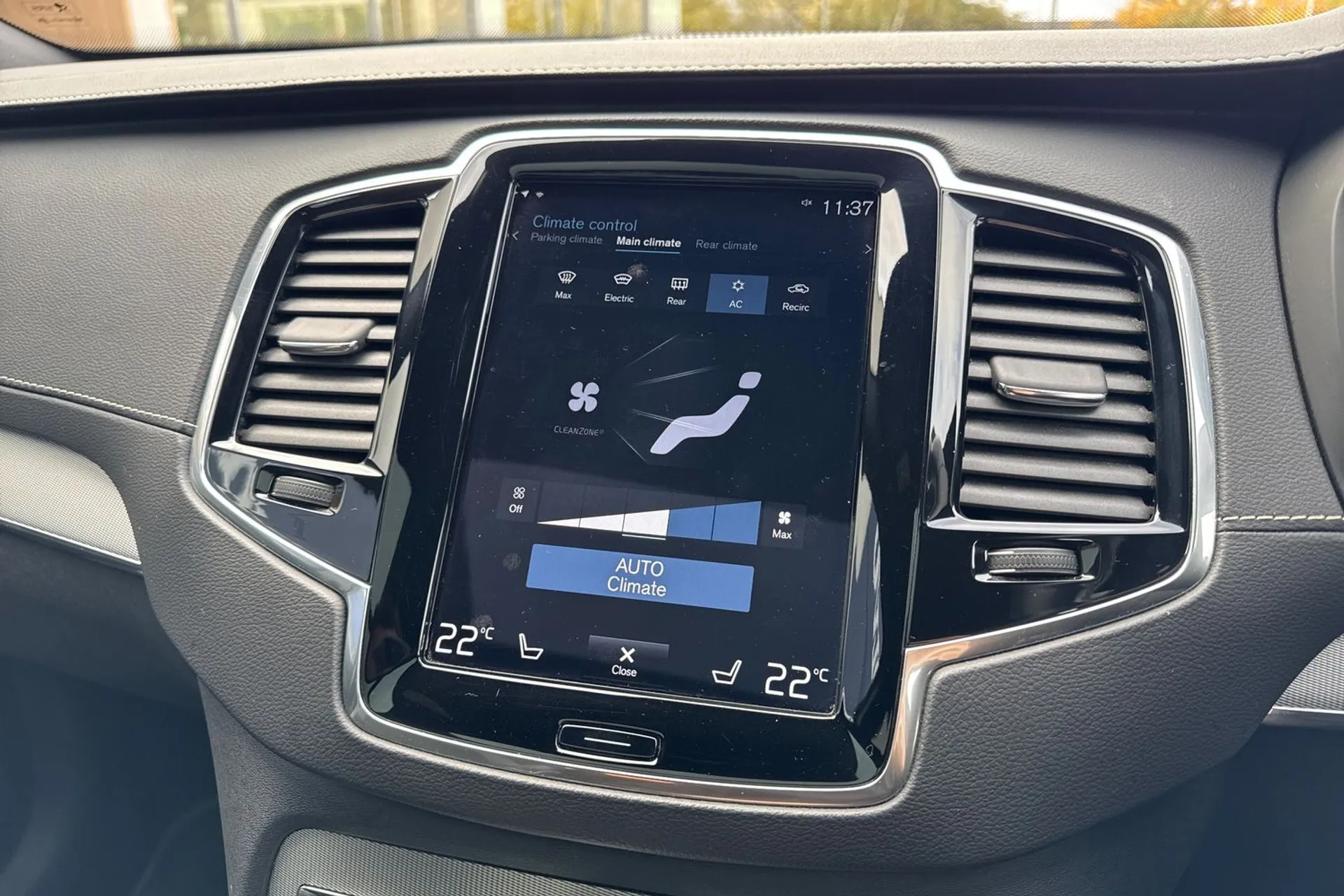 Volvo XC90 thumbnail image number 42