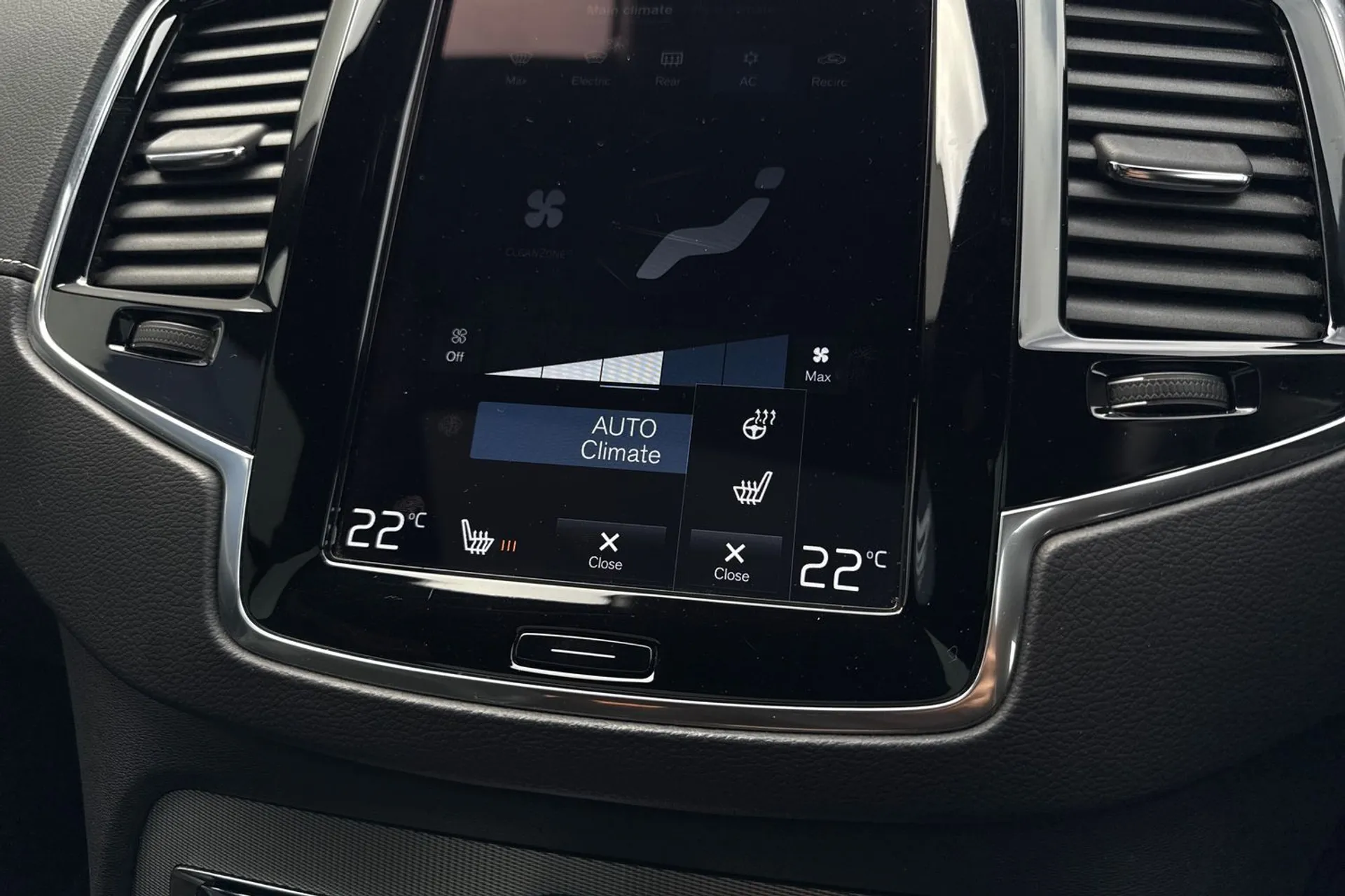 Volvo XC90 thumbnail image number 43