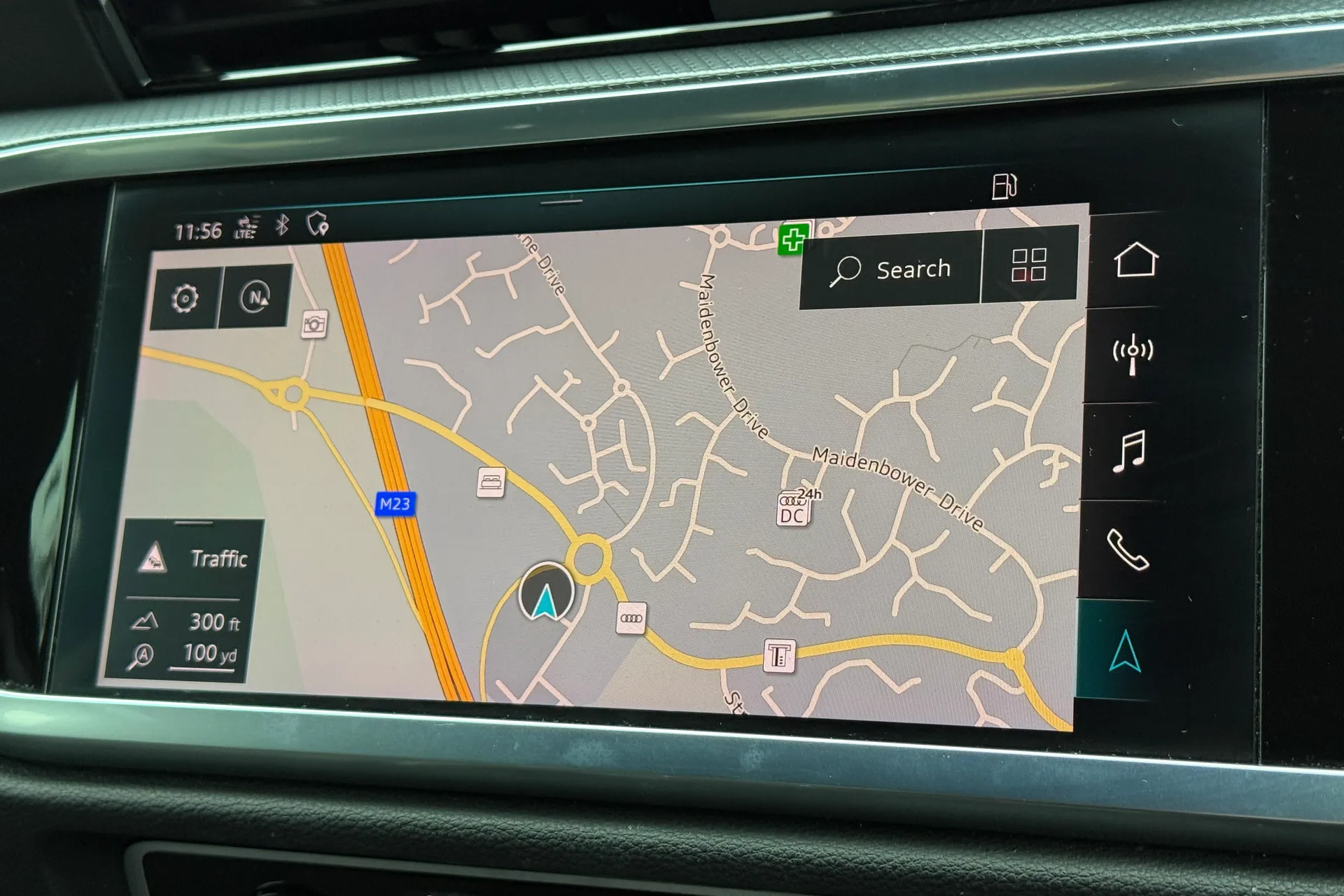 Audi Q3 thumbnail image number 3