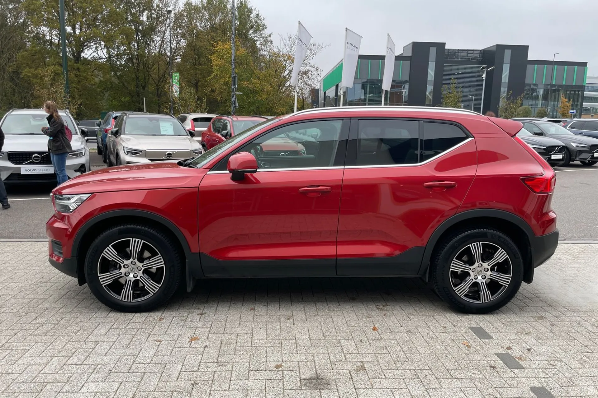 Volvo XC40 thumbnail image number 10