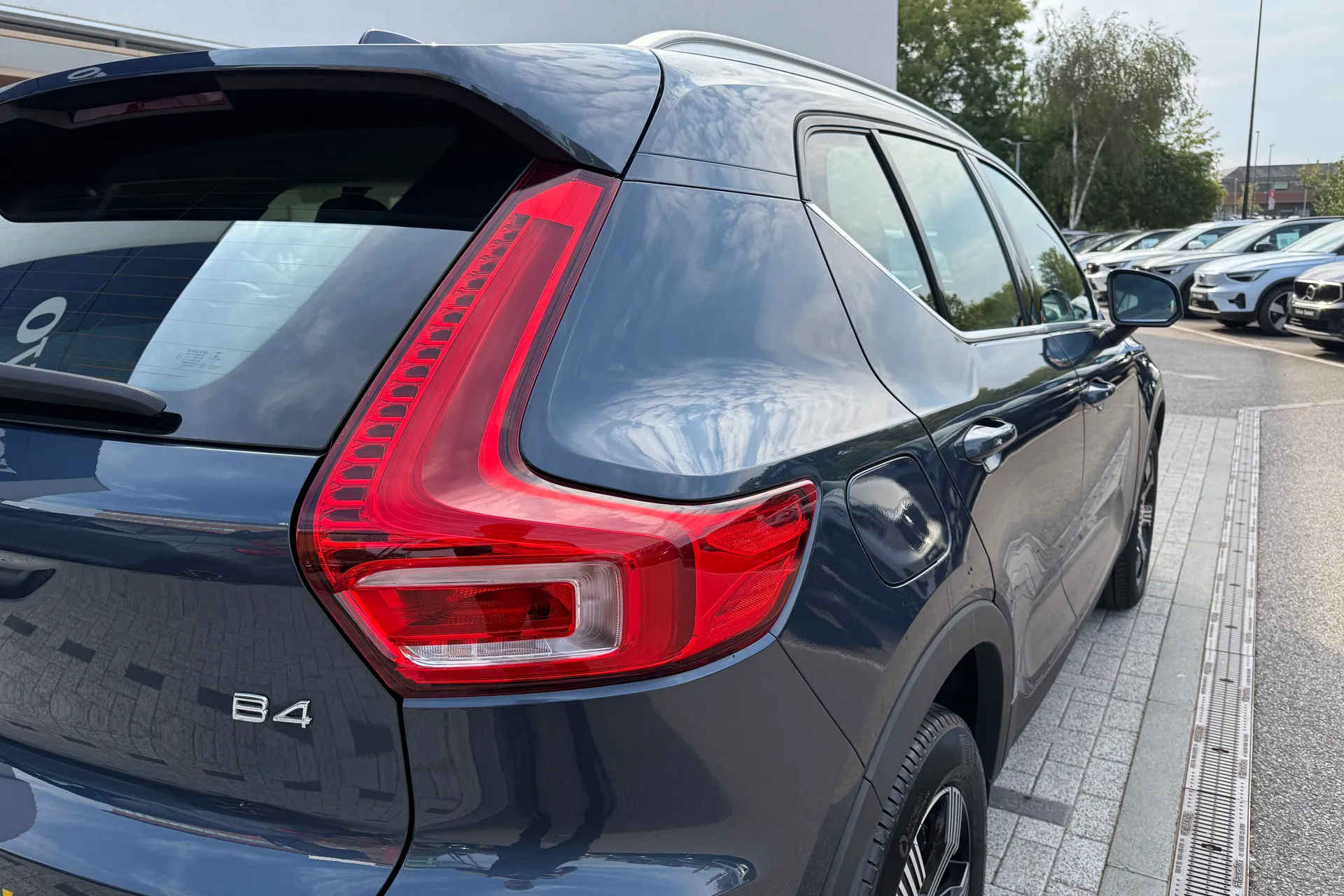 Volvo XC40 thumbnail image number 16