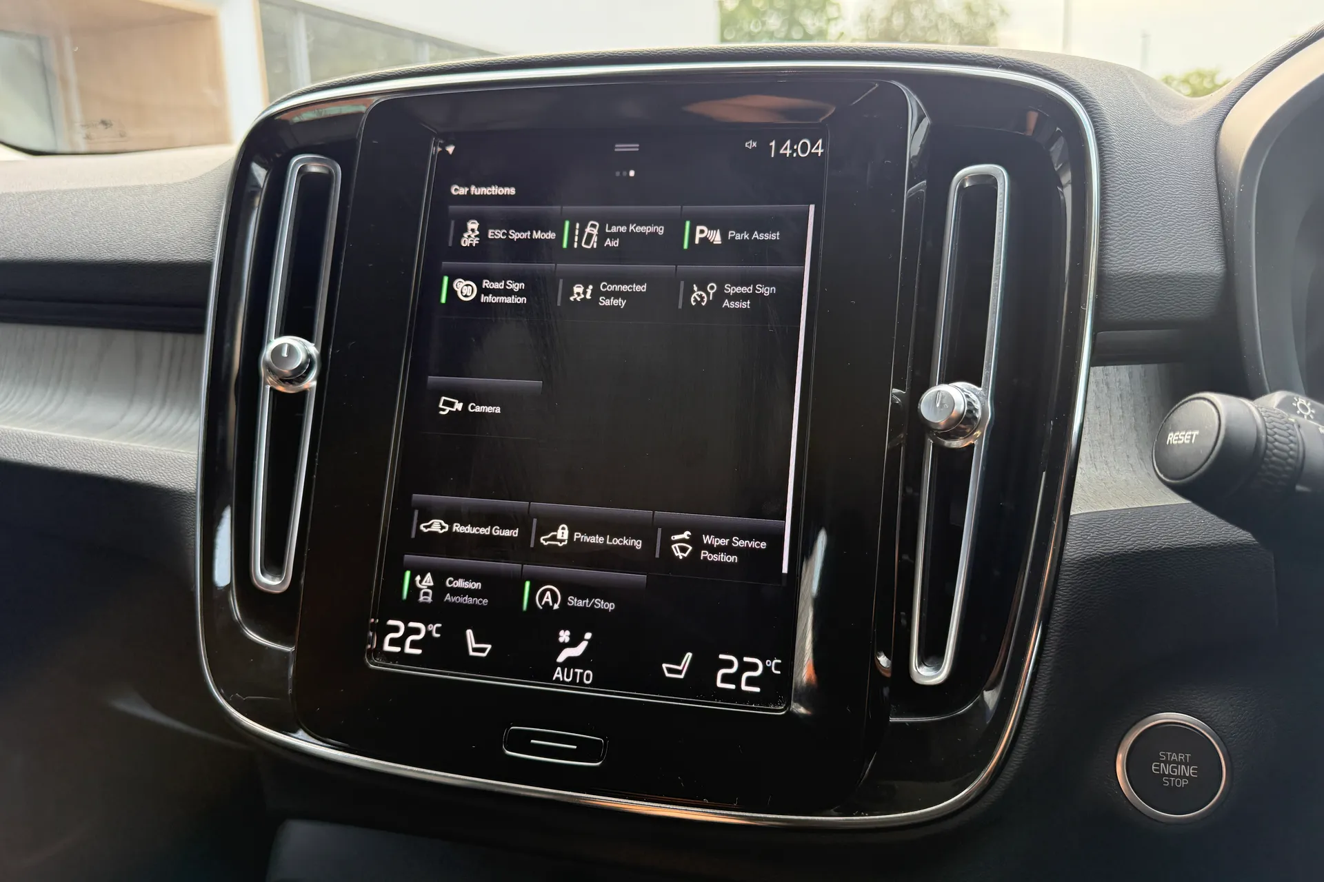 Volvo XC40 thumbnail image number 39