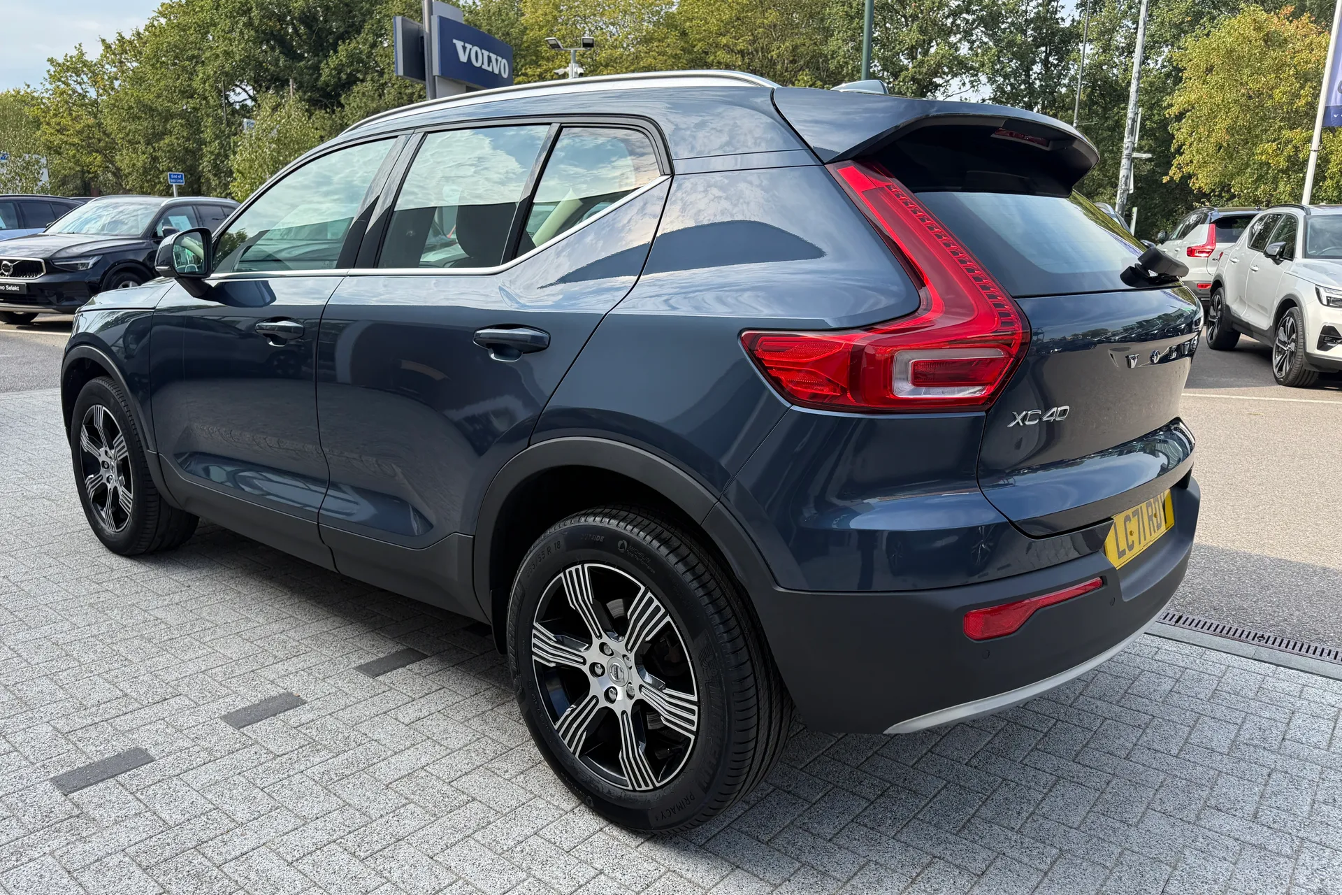 Volvo XC40 thumbnail image number 9