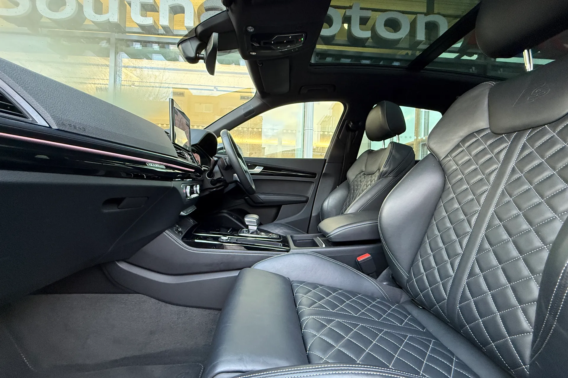 Audi Q5 thumbnail image number 58