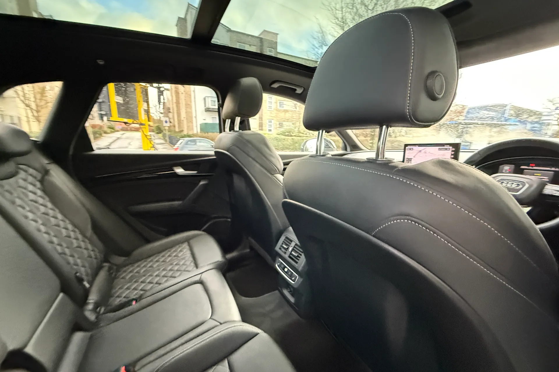 Audi Q5 thumbnail image number 40