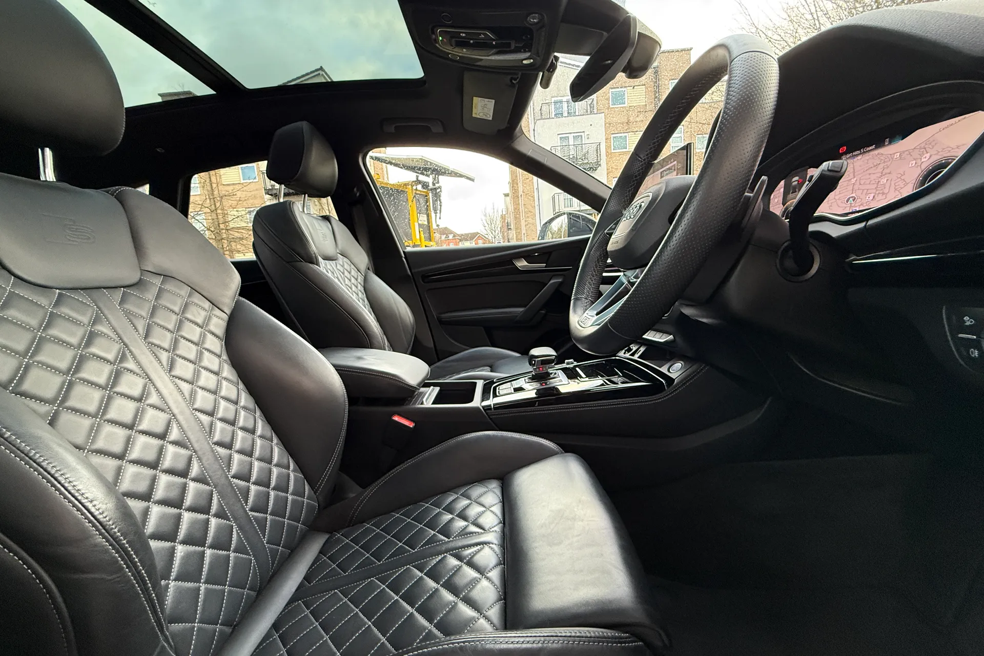 Audi Q5 thumbnail image number 35