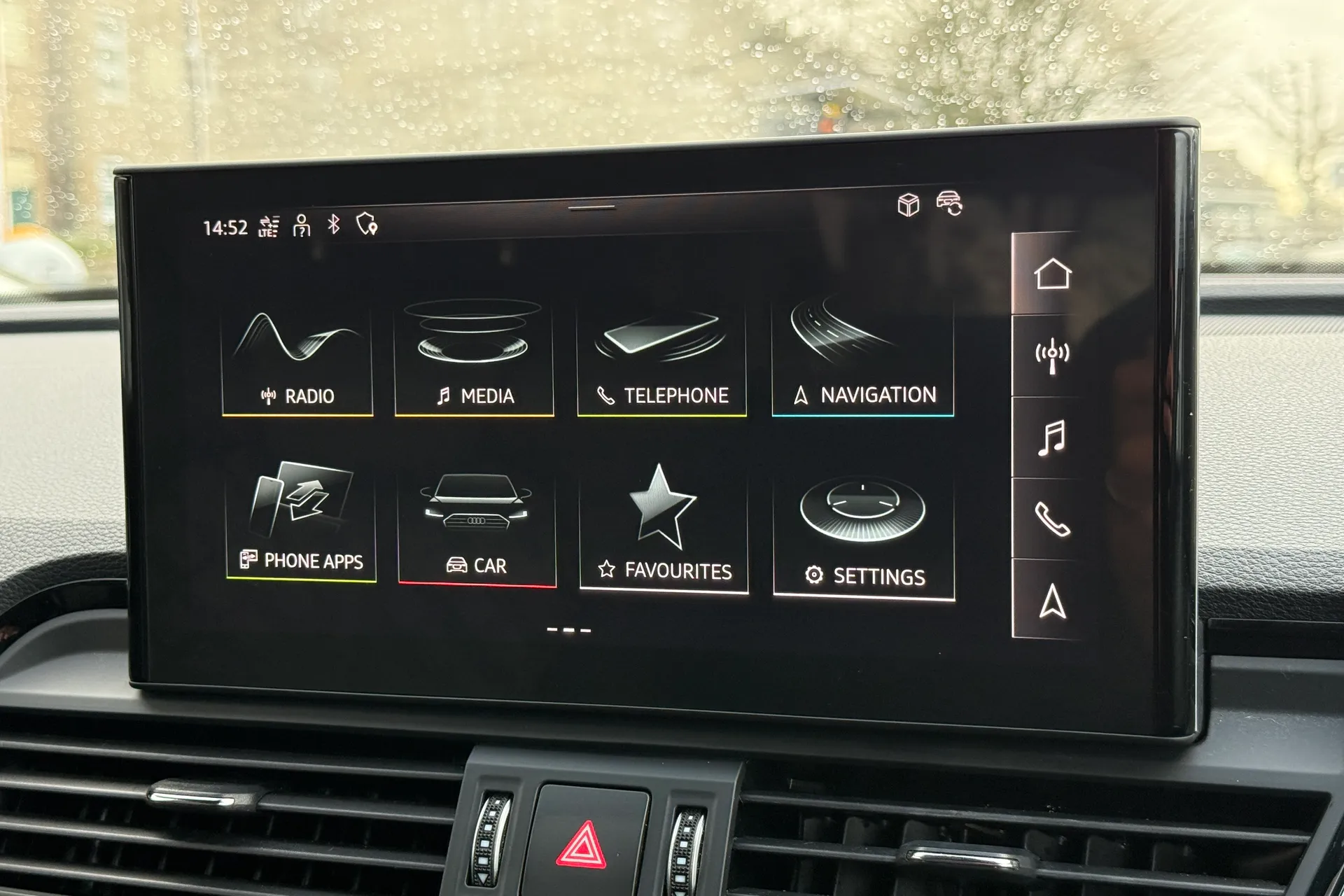 Audi Q5 thumbnail image number 21