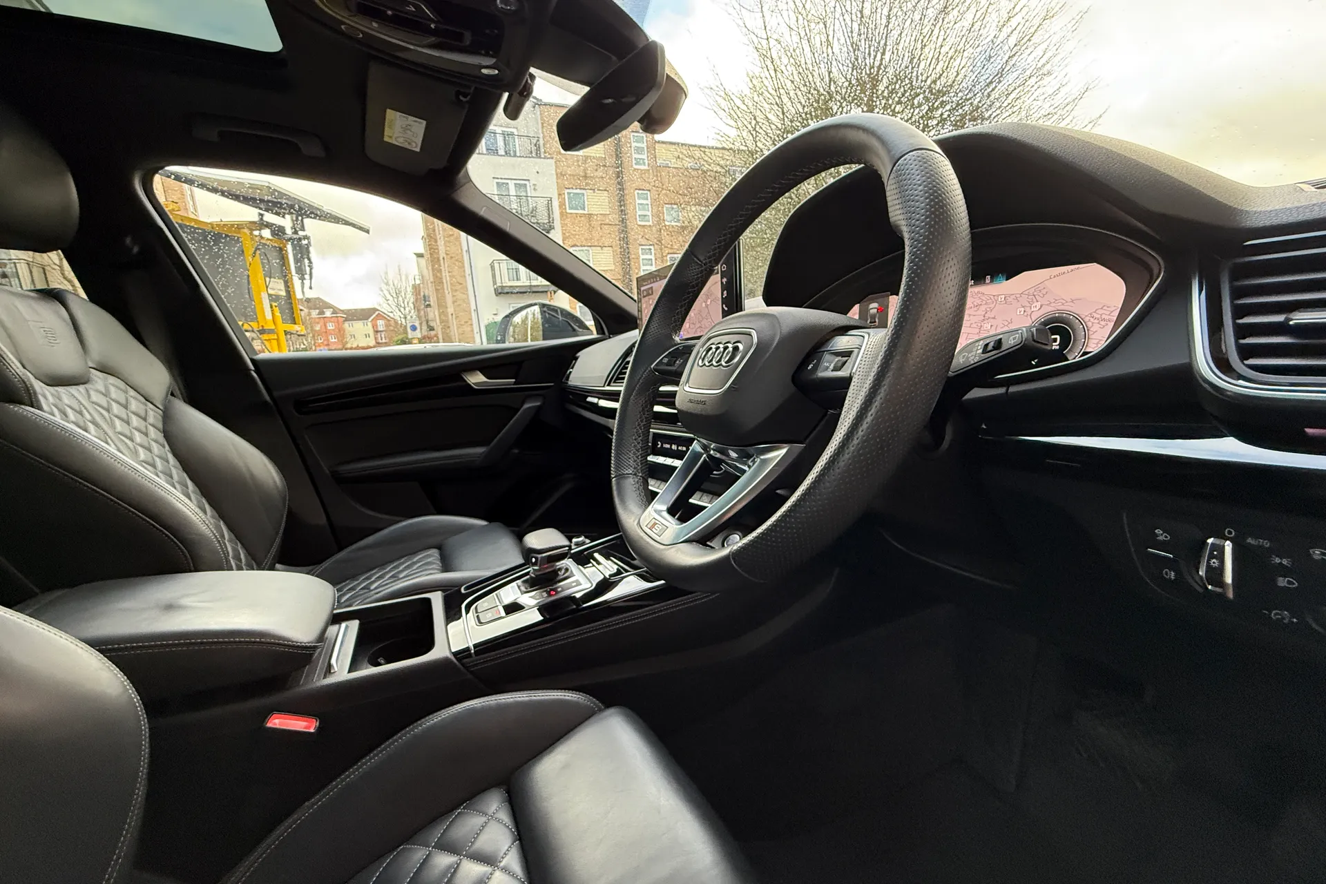 Audi Q5 thumbnail image number 14