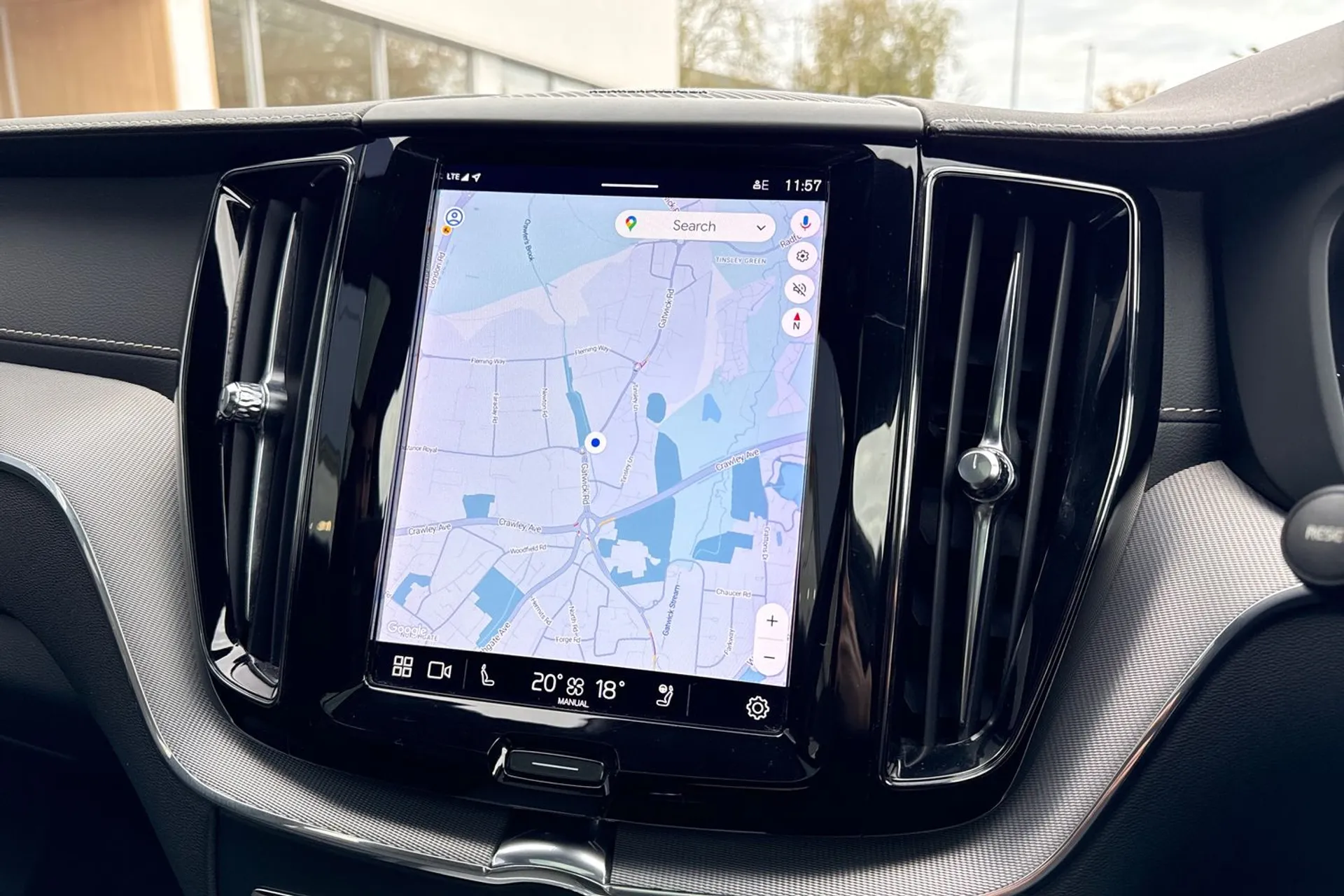 Volvo XC60 thumbnail image number 5