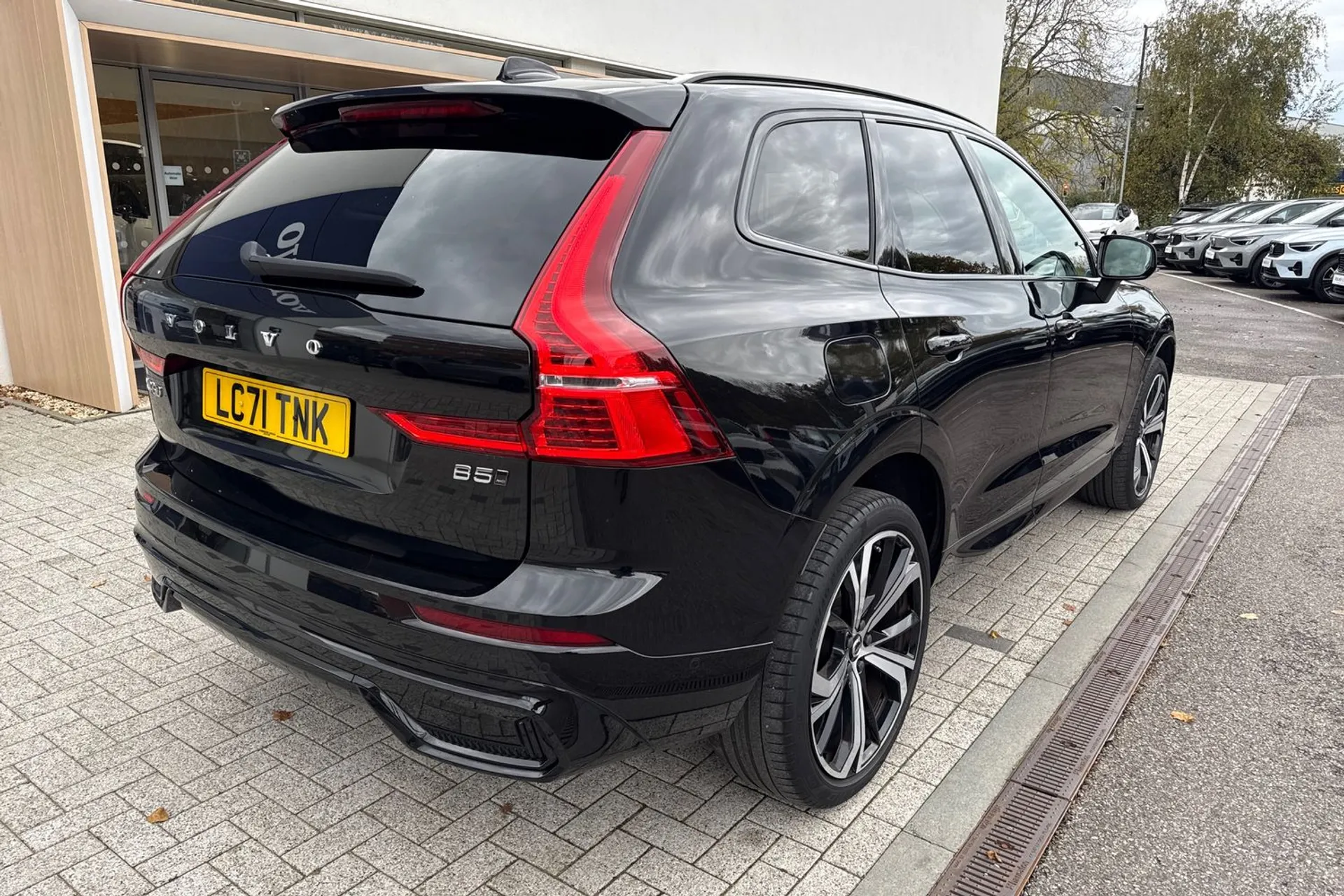 Volvo XC60 thumbnail image number 8