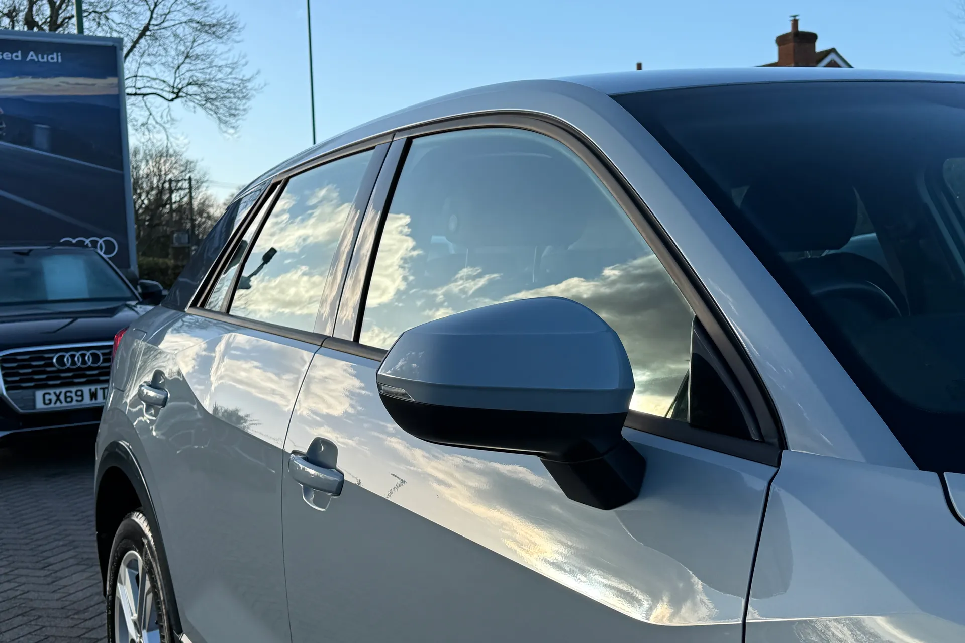 Audi Q2 thumbnail image number 40