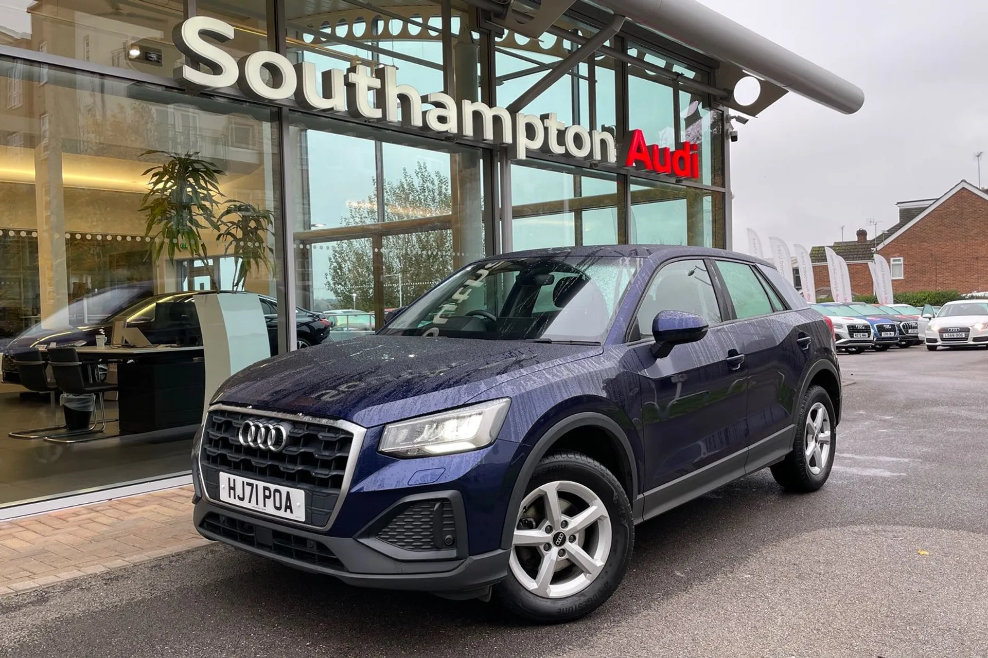 Audi Q2 thumbnail image number 10