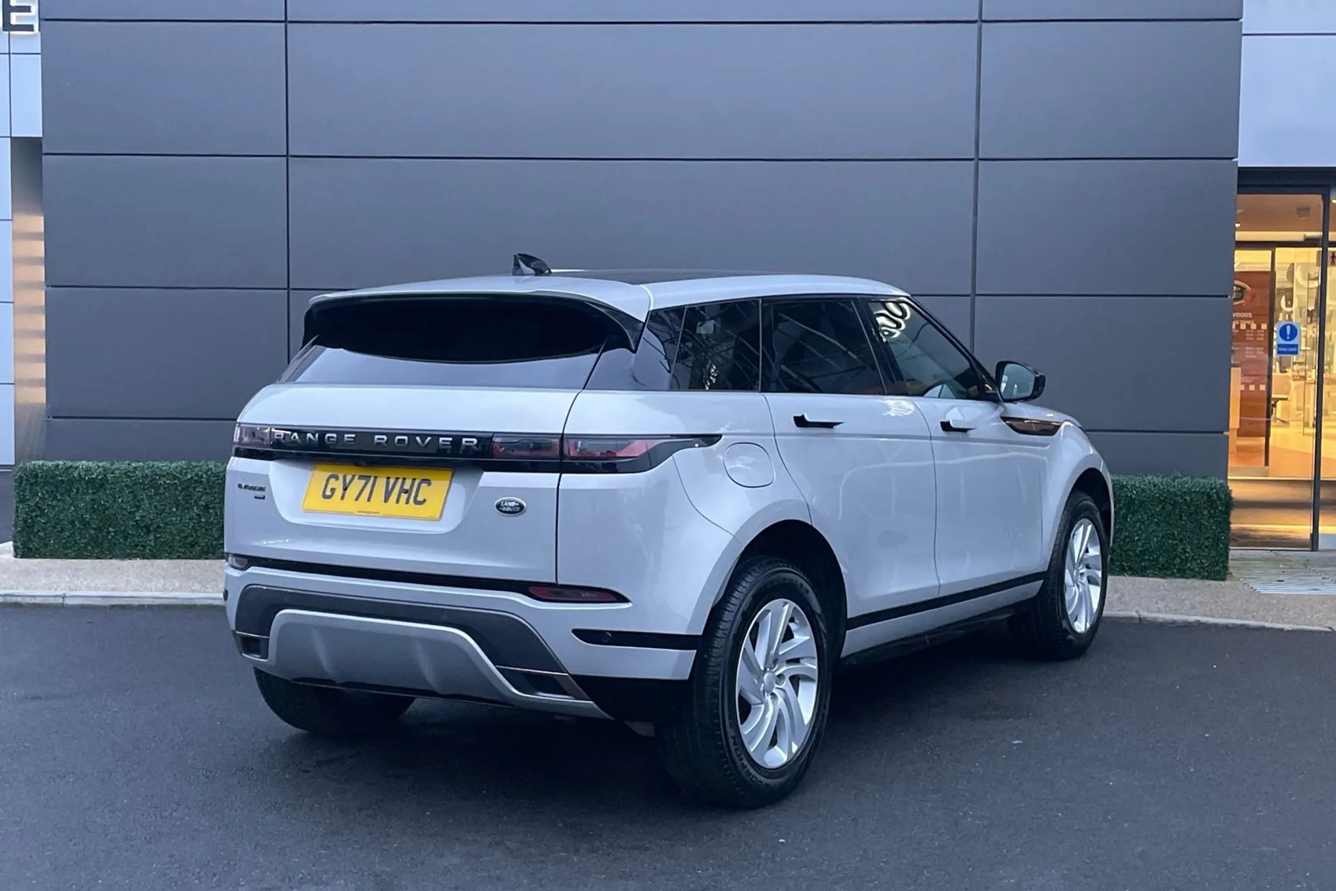 LAND ROVER RANGE ROVER EVOQUE thumbnail image number 10