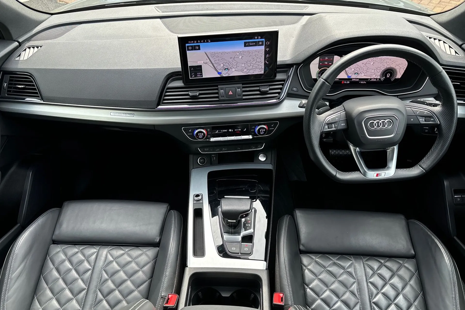 Audi Q5 thumbnail image number 32