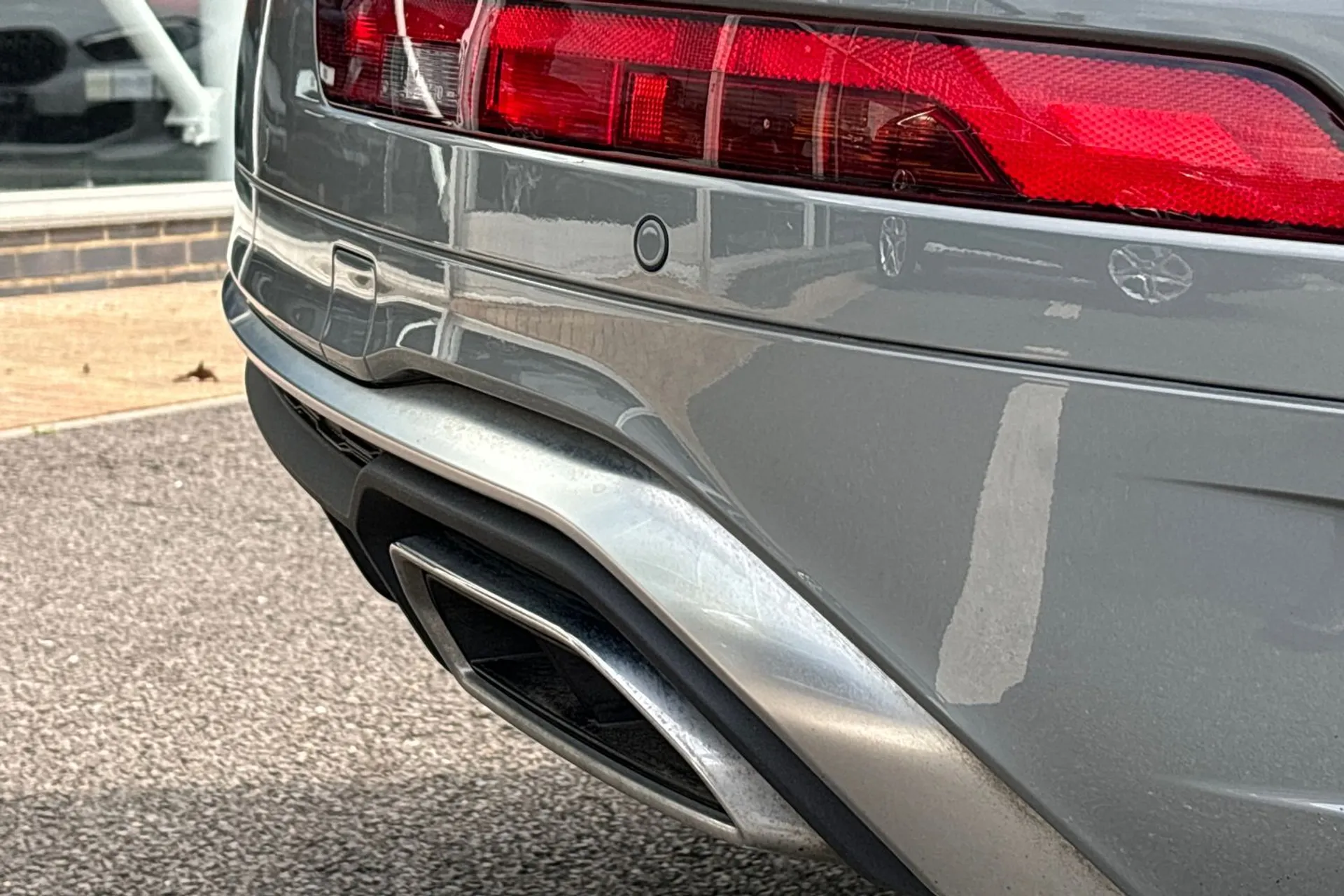 Audi Q5 thumbnail image number 17