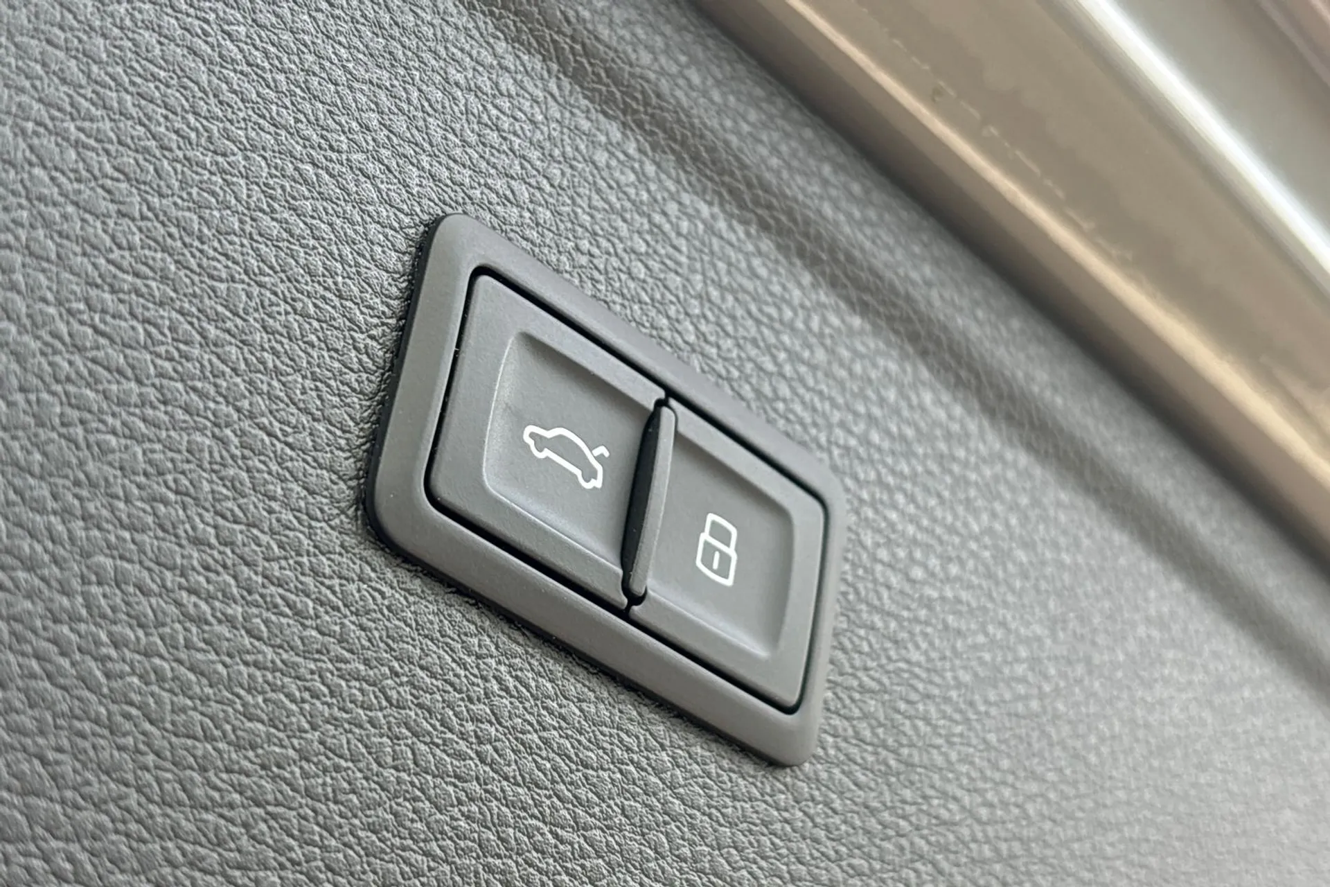 Audi Q5 thumbnail image number 20