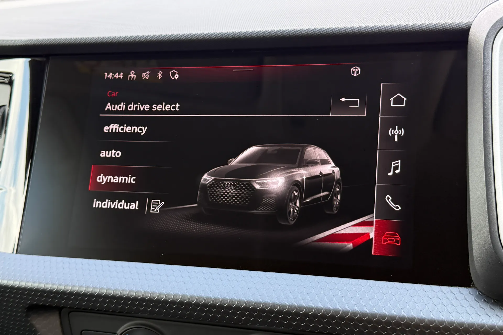 Audi A1 thumbnail image number 10