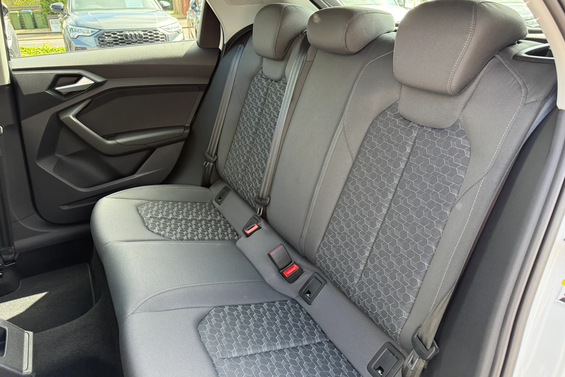 Audi A1 thumbnail image number 40