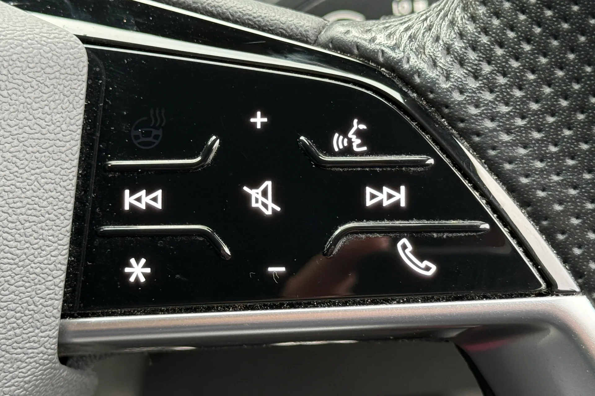 Audi Q4 thumbnail image number 58