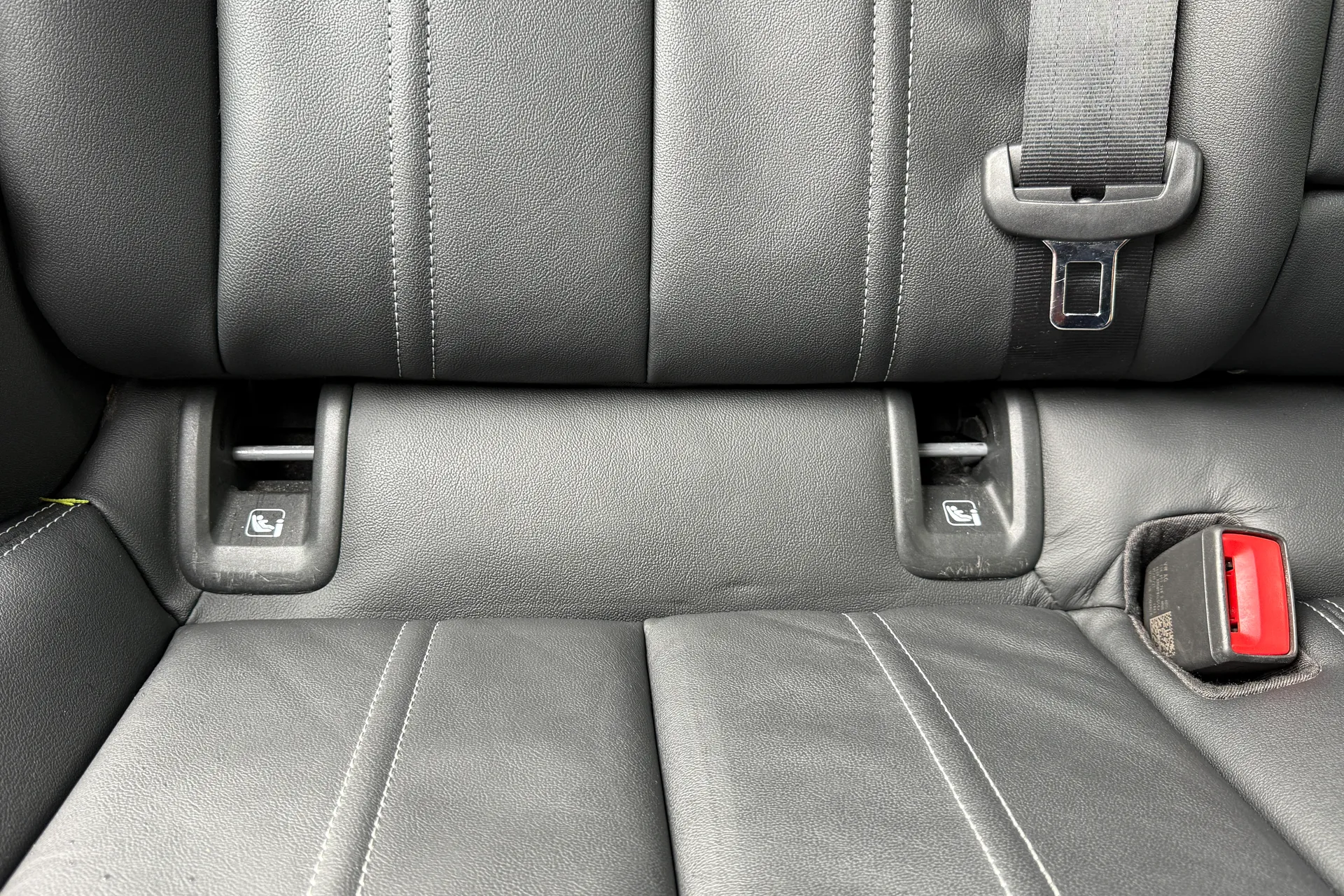 Audi Q4 thumbnail image number 34