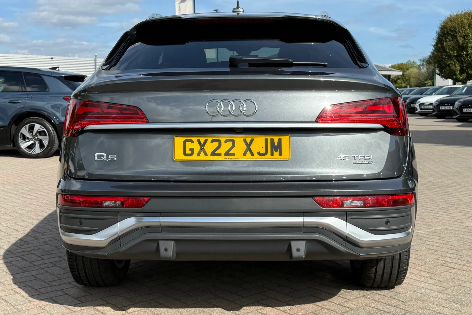 Audi Q5 thumbnail image number 35