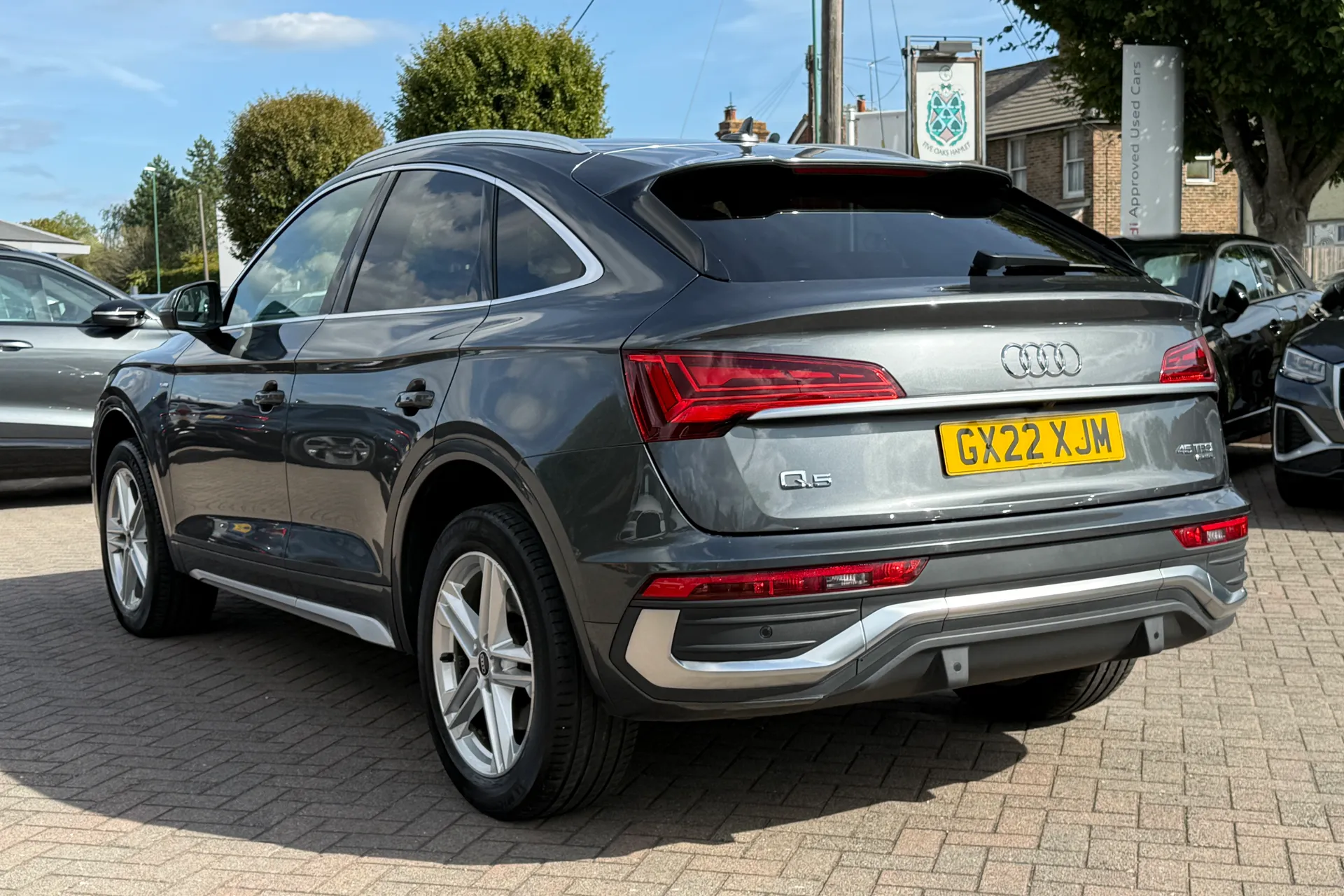 Audi Q5 thumbnail image number 36