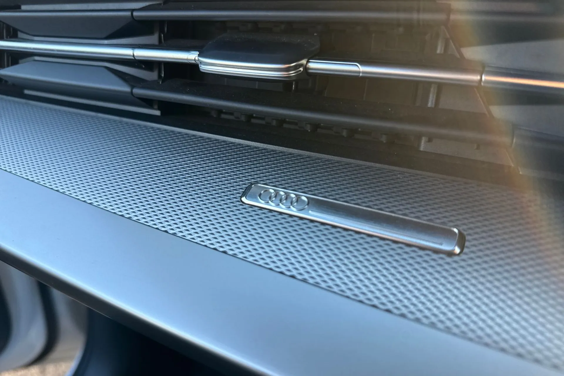 Audi A3 thumbnail image number 51