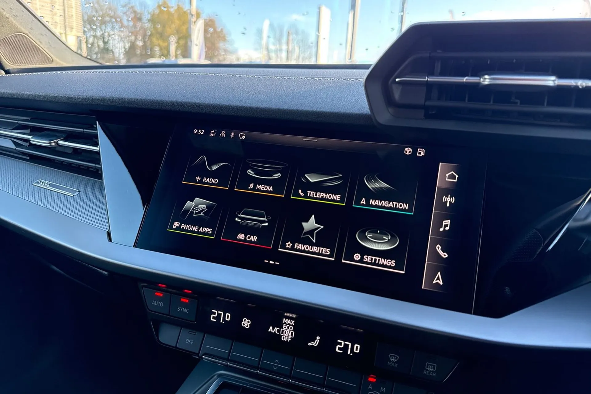 Audi A3 thumbnail image number 37